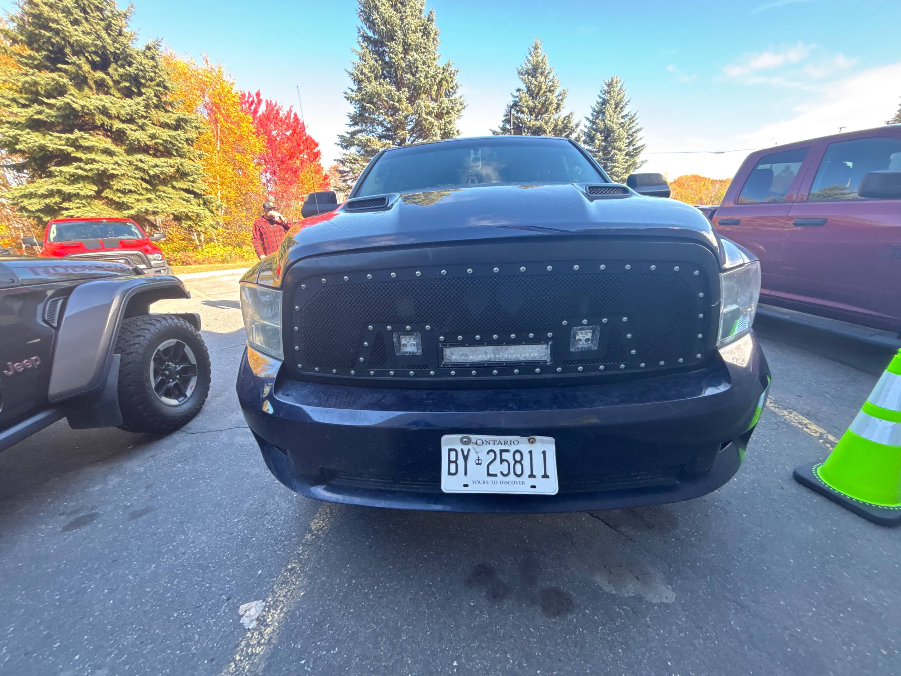 Photo 6 from auction – 2012 RAM 1500 SPORT with VIN 1C6RD7MT1CS321912