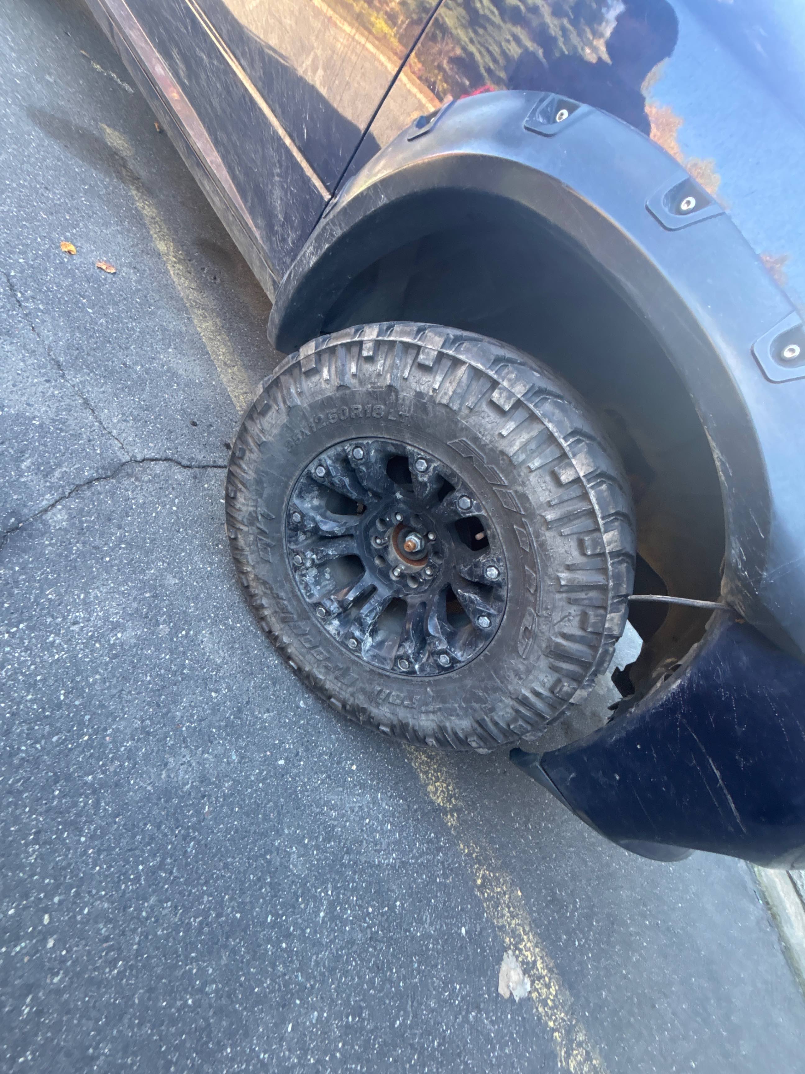 Photo 7 from auction – 2012 RAM 1500 SPORT with VIN 1C6RD7MT1CS321912