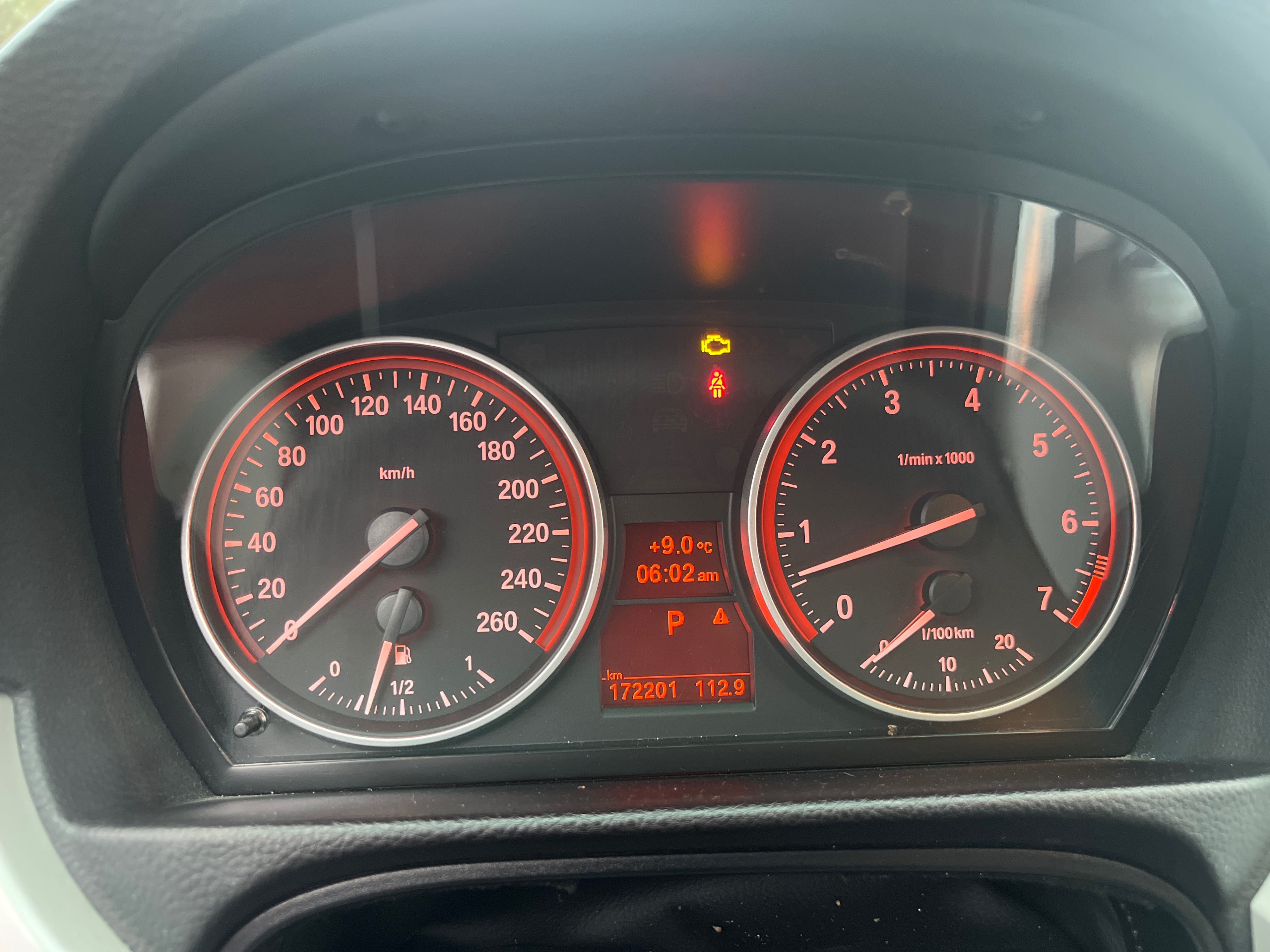 Снимка 8 от търг – 2011 BMW 3 SERIES 323I с VIN WBAPG7G57BNN18596