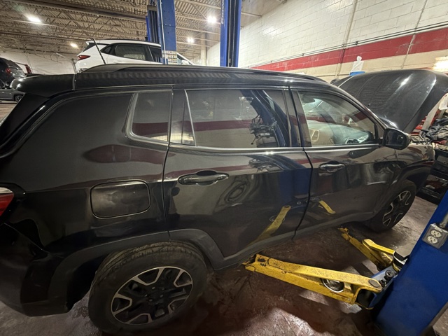 Снимка 3 от търг – 2019 JEEP COMPASS UPLAND EDITION с VIN 3C4NJDAB6KT800401
