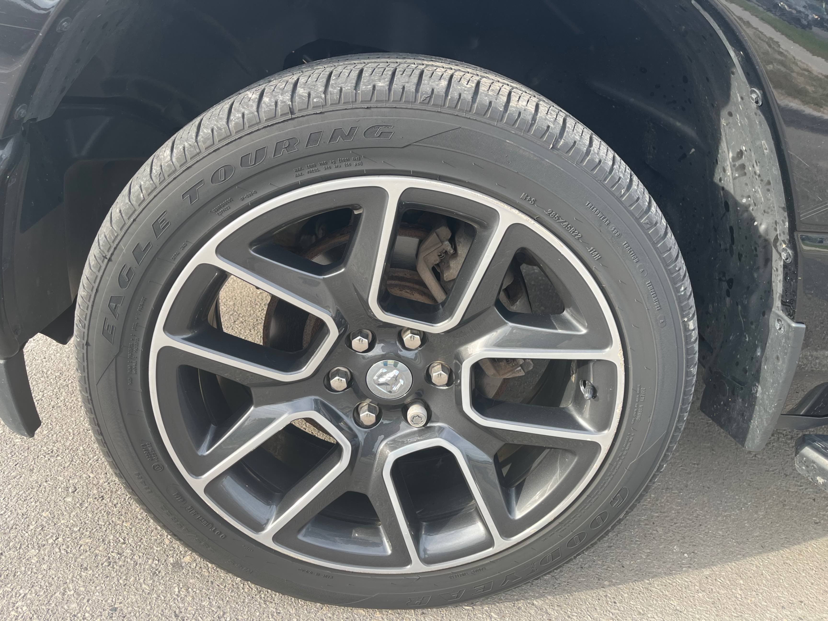 Photo 7 from auction – 2019 RAM 1500 SPORT with VIN 1C6SRFLT5KN844412