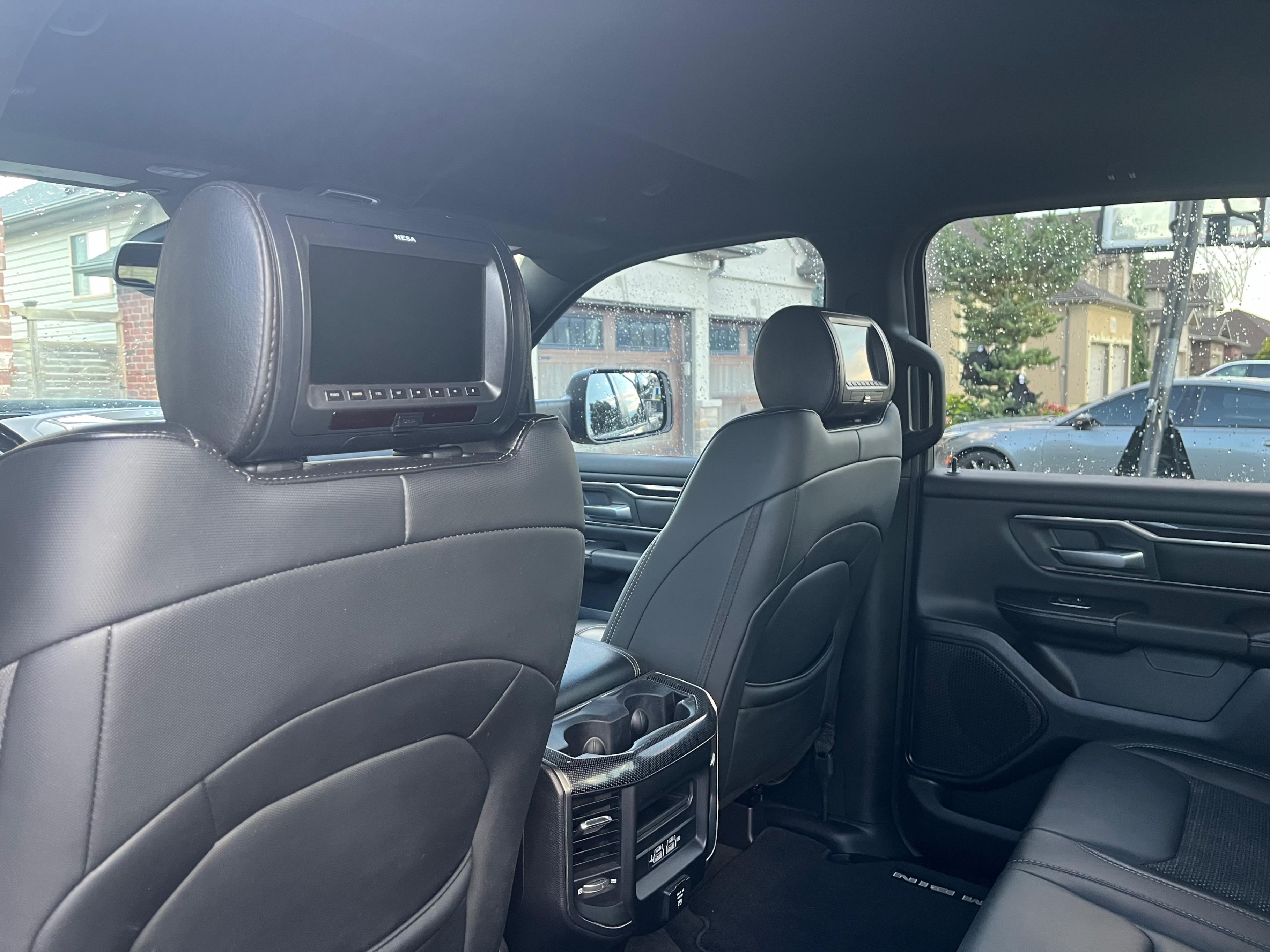 Photo 13 from auction – 2019 RAM 1500 SPORT with VIN 1C6SRFLT5KN844412