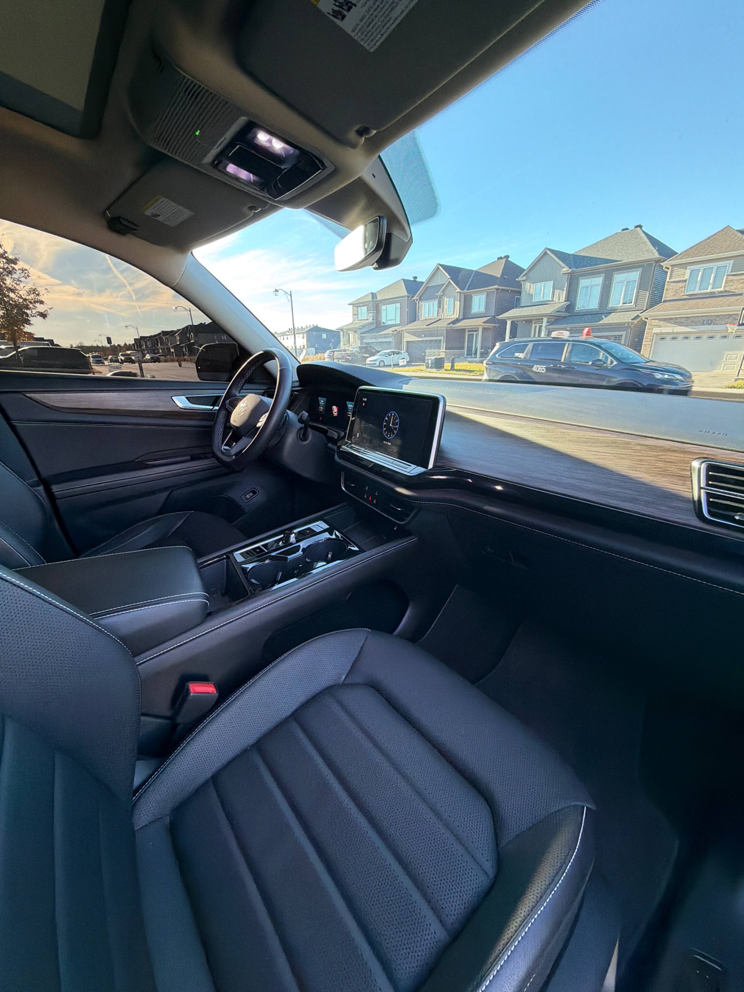 Снимка 12 от търг – 2024 VOLKSWAGEN ATLAS HIGHLINE с VIN 1V2BR2CA5RC555227