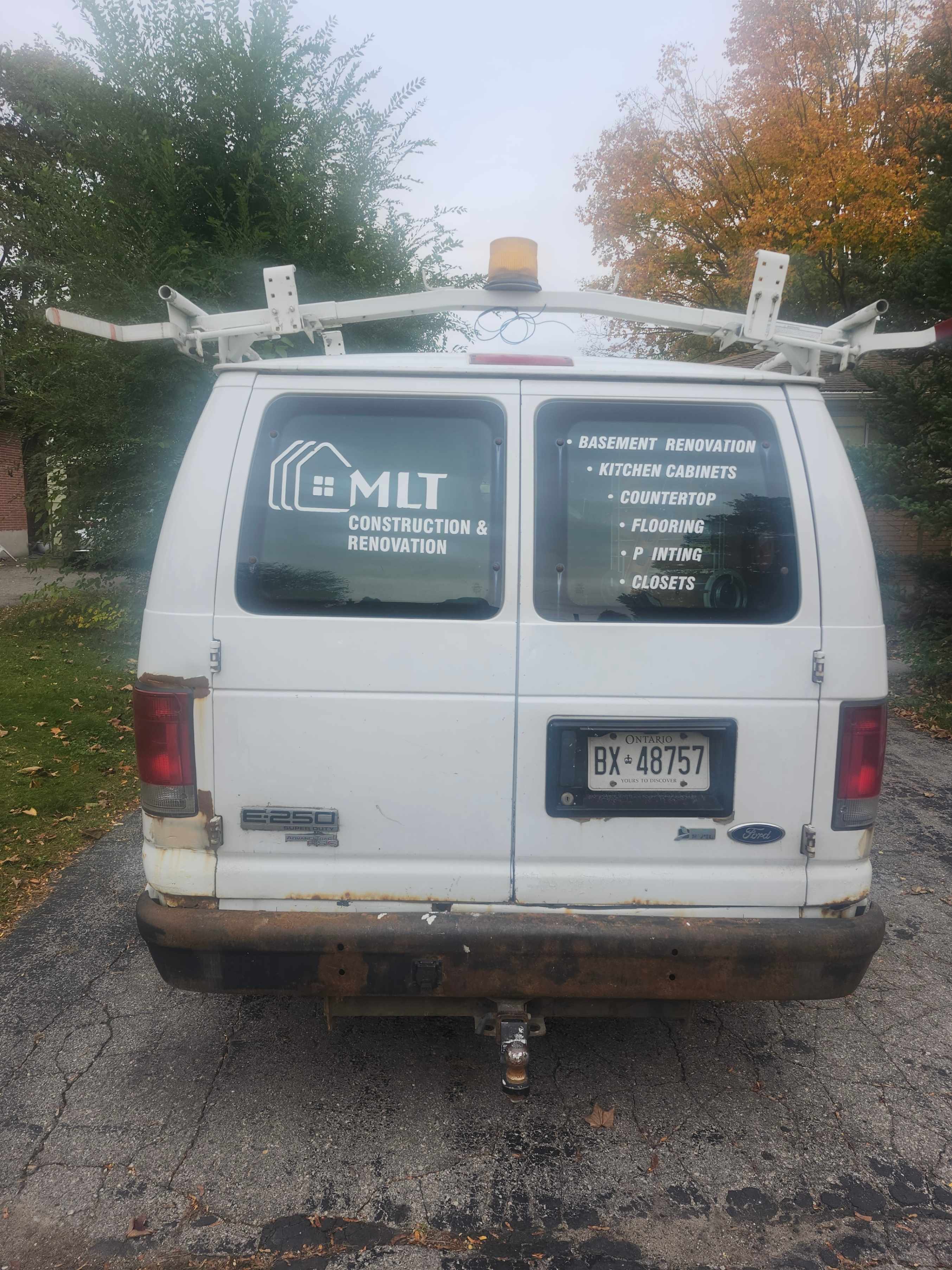 Photo 4 from auction – 2011 FORD ECONOLINE CARGO VAN COMMERCIAL with VIN 1FTNE2EW2BDA92143