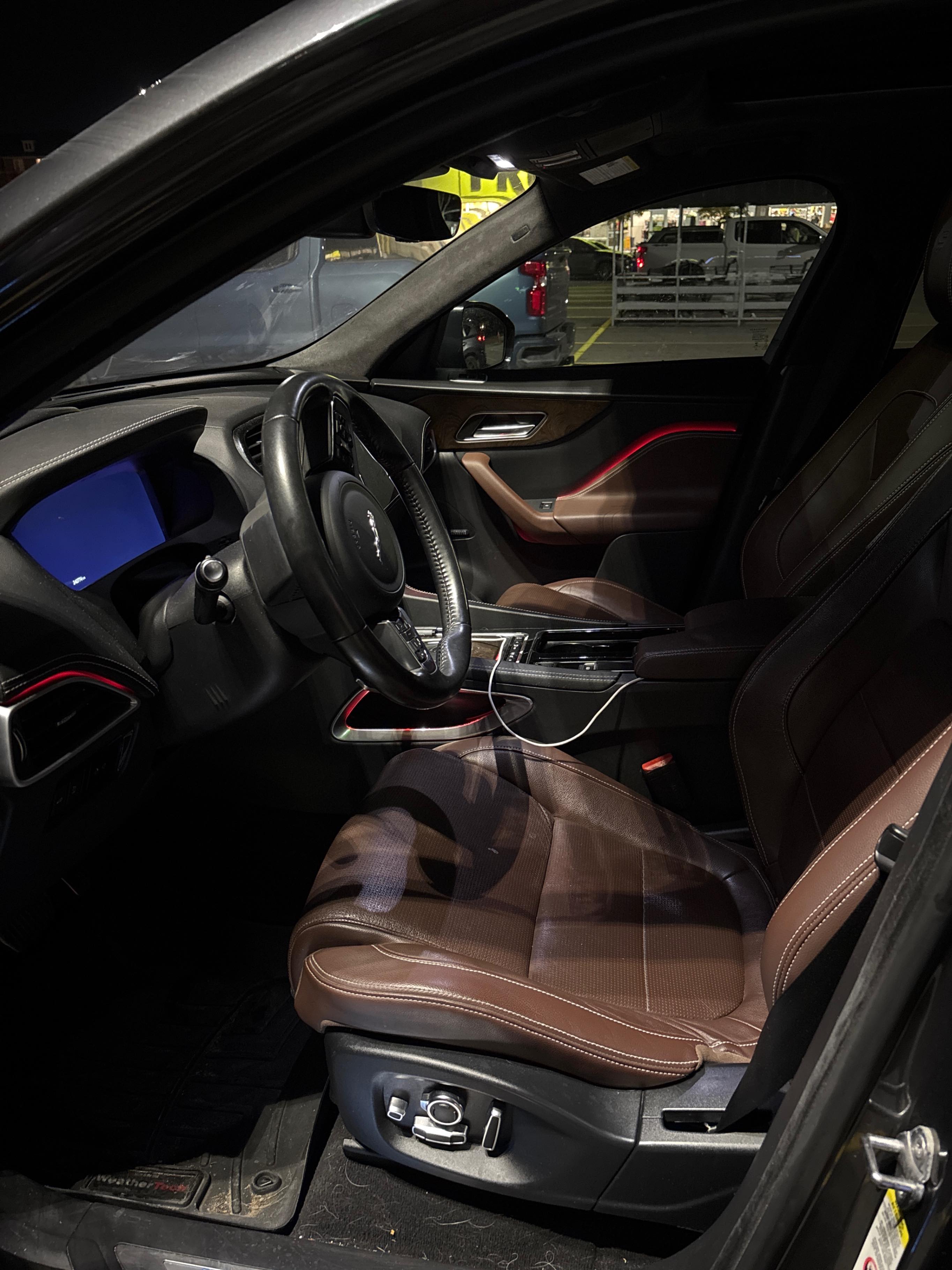 Photo 5 from auction – 2019 JAGUAR F-PACE S with VIN SADCM2FV0KA608330