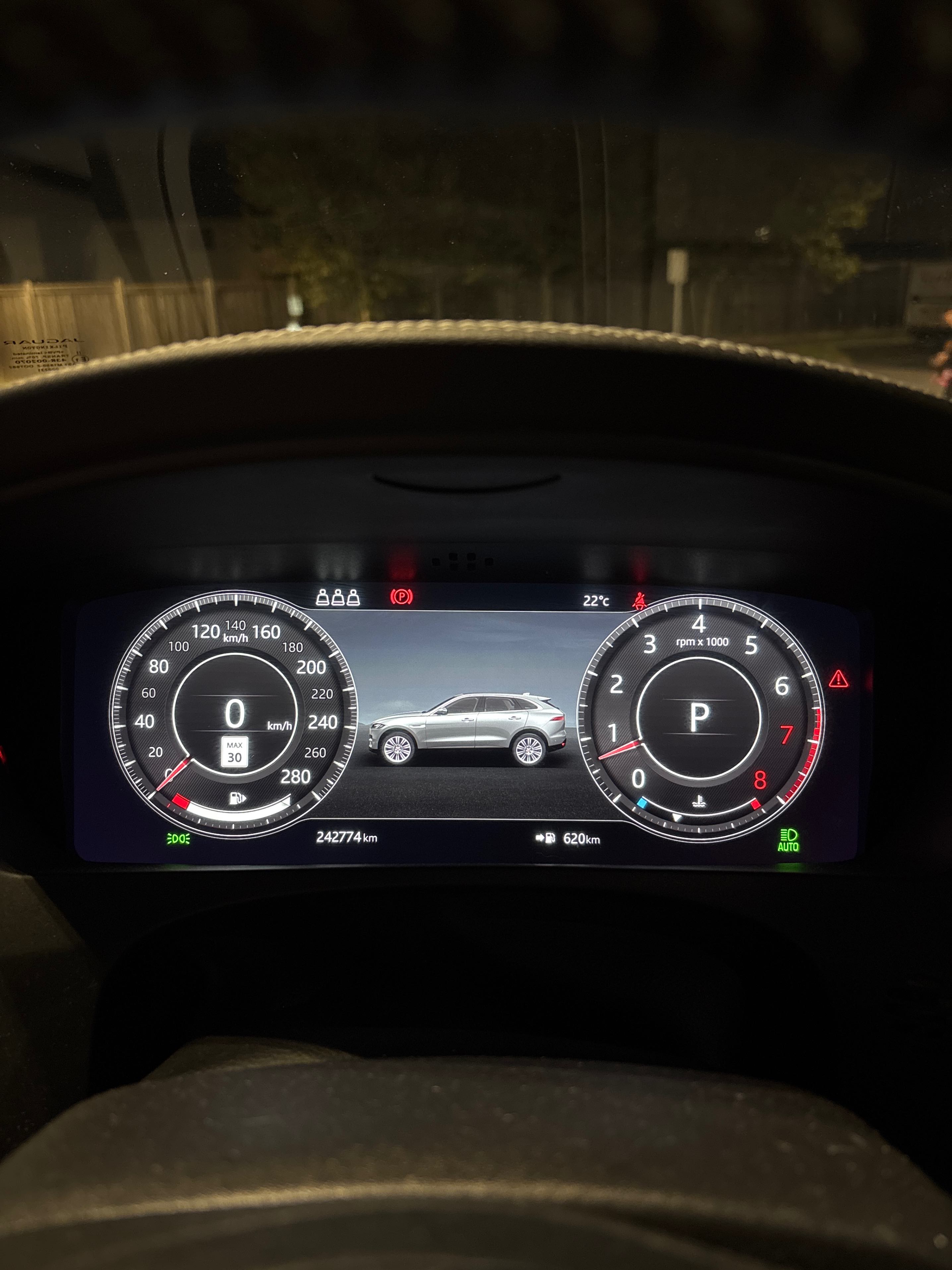 Photo 8 from auction – 2019 JAGUAR F-PACE S with VIN SADCM2FV0KA608330