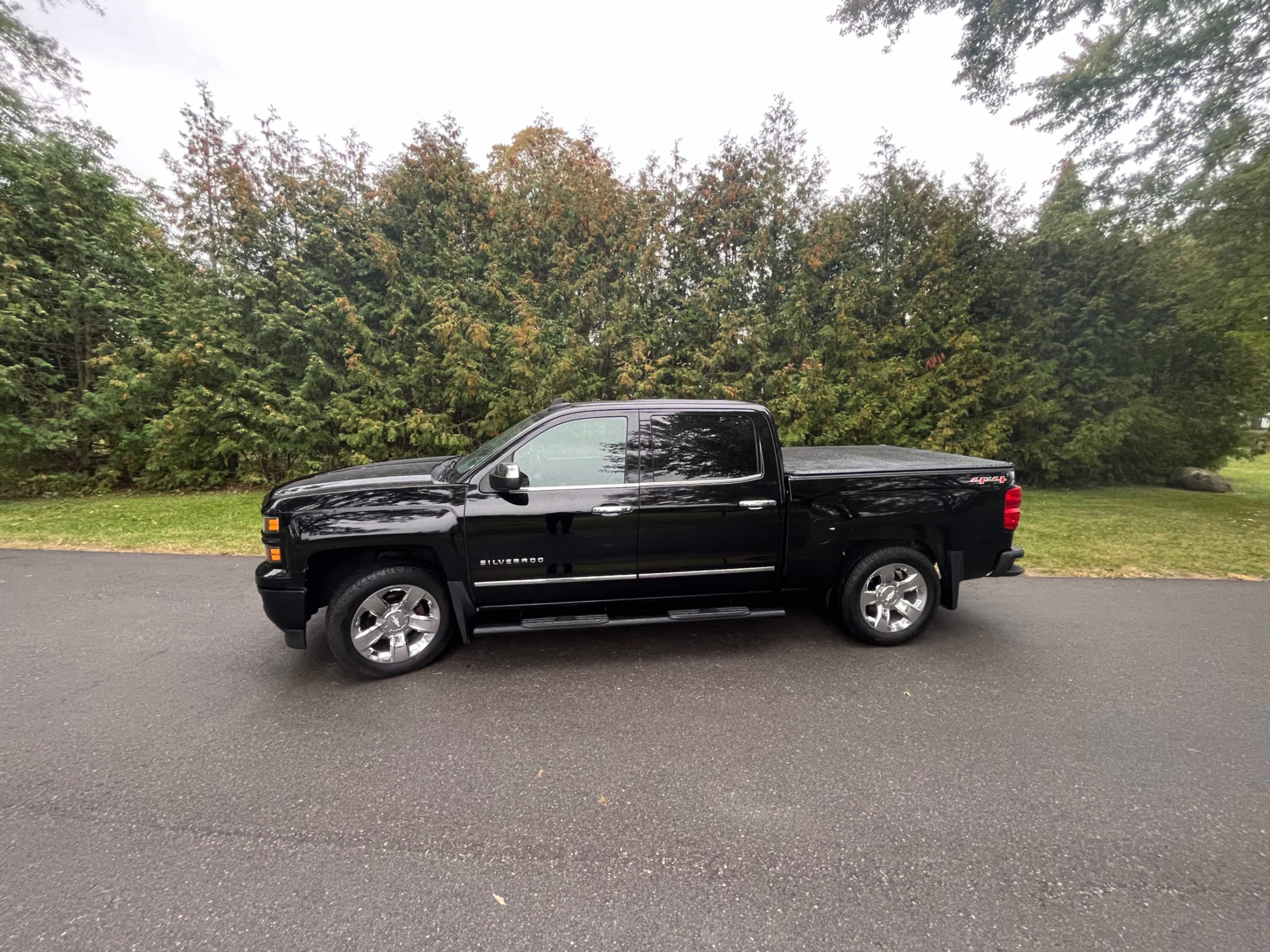Photo 2 from auction – 2015 CHEVROLET SILVERADO 1500 LTZ with VIN 3GCUKSEC9FG448705