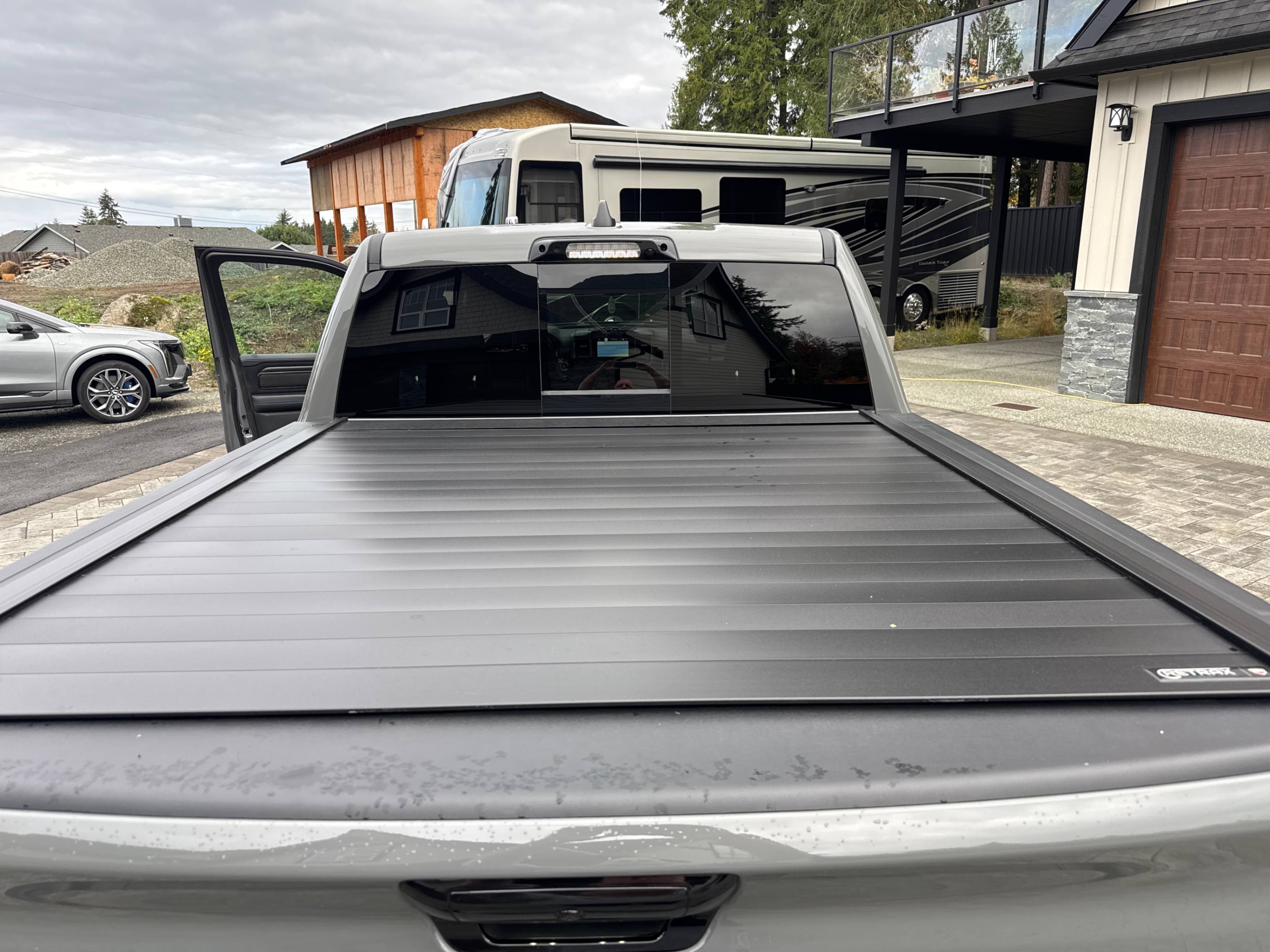 Снимка 12 от търг – 2023 RAM 1500 TRX с VIN 1C6SRFU95PN654622