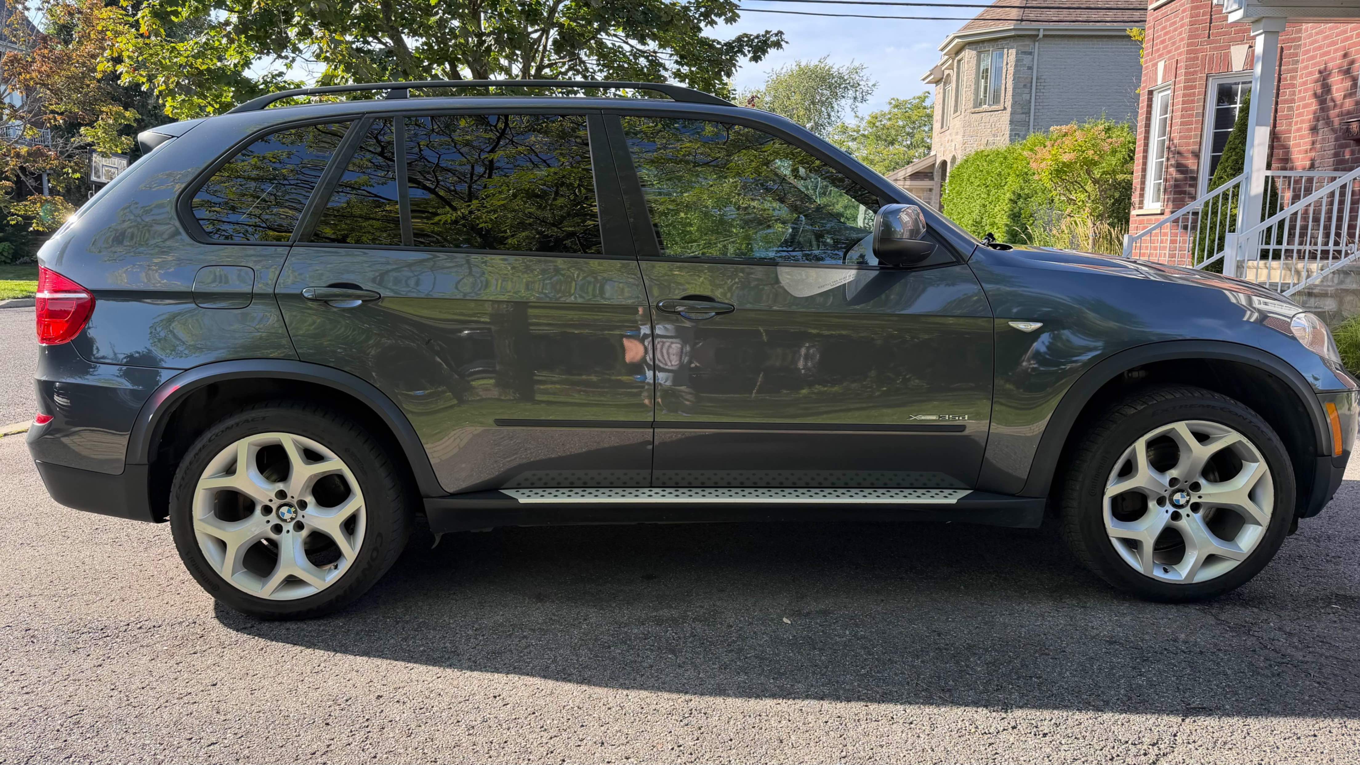 Photo 3 from auction – 2012 BMW X5 35D with VIN 5UXZW0C5XCL674638