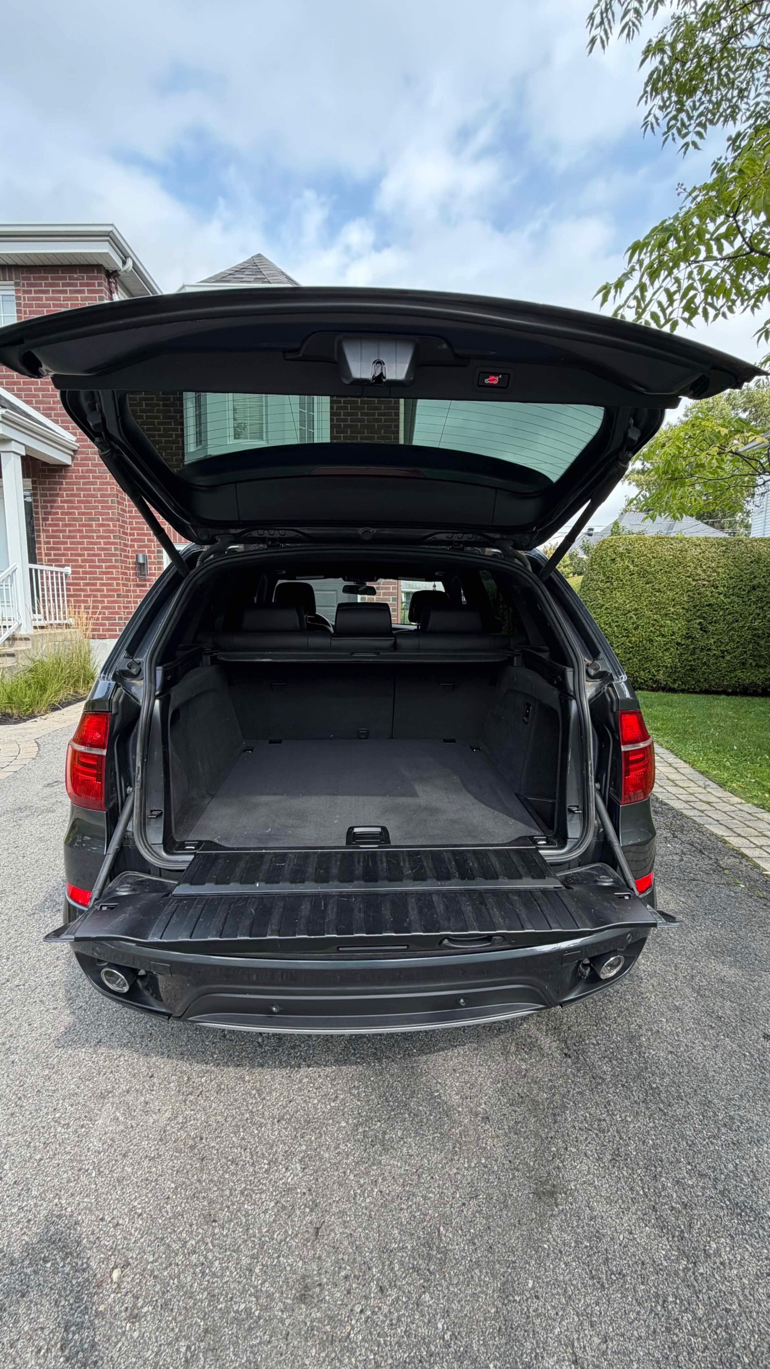 Photo 15 from auction – 2012 BMW X5 35D with VIN 5UXZW0C5XCL674638