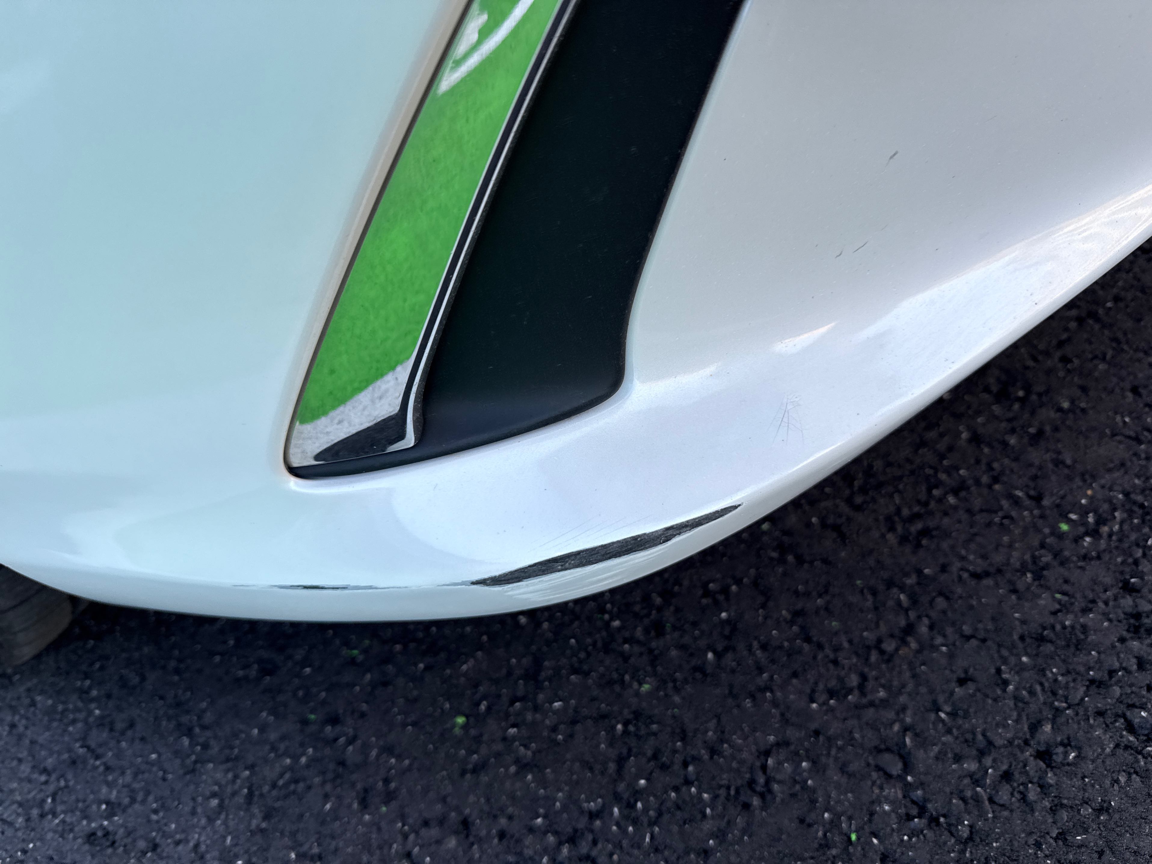 Снимка 15 от търг – 2019 LEXUS ES ES 300H с VIN JTHB21B1XK2035407