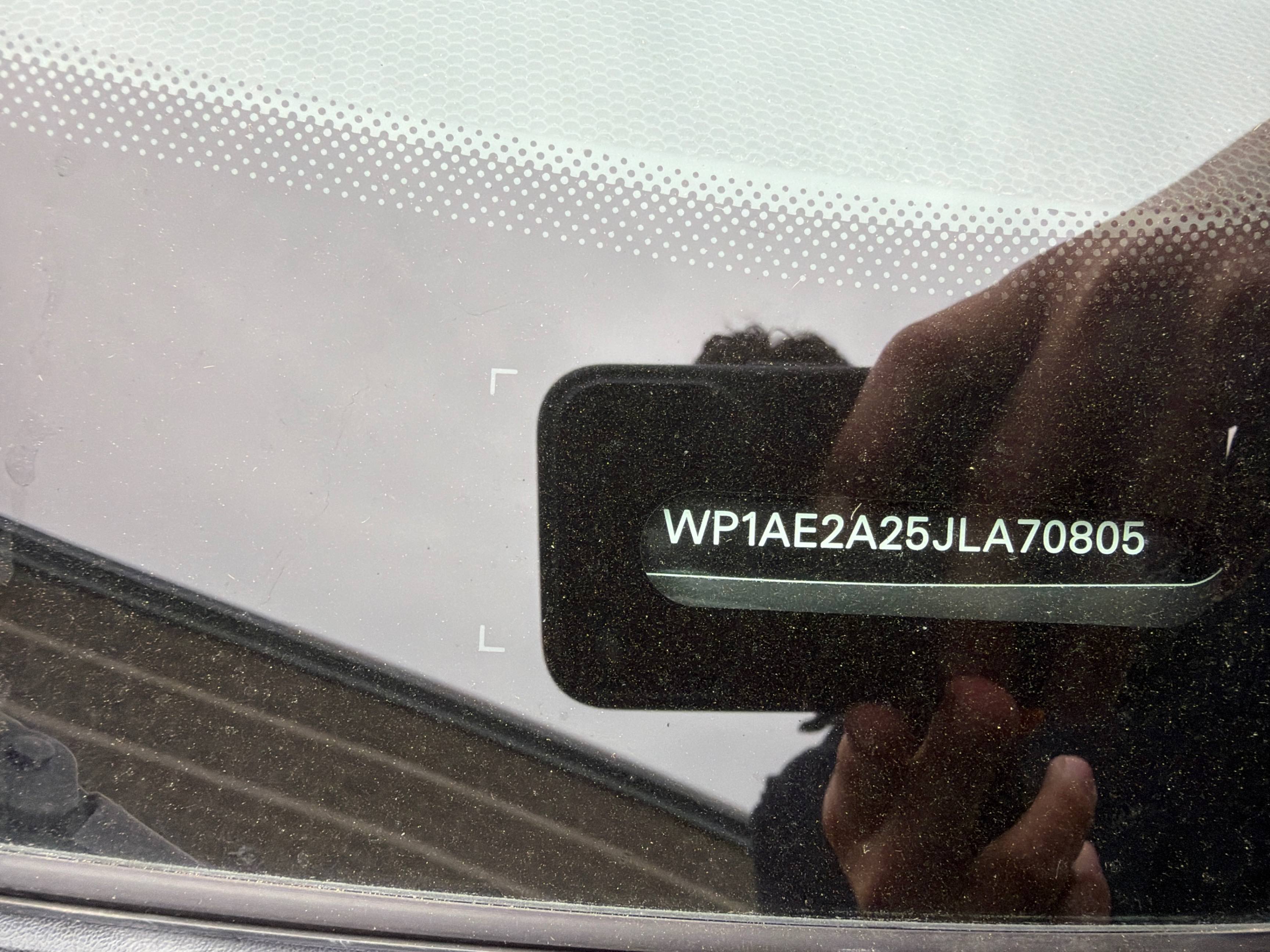 Снимка 11 от търг – 2018 PORSCHE CAYENNE S E-HYBRID с VIN WP1AE2A25JLA70805
