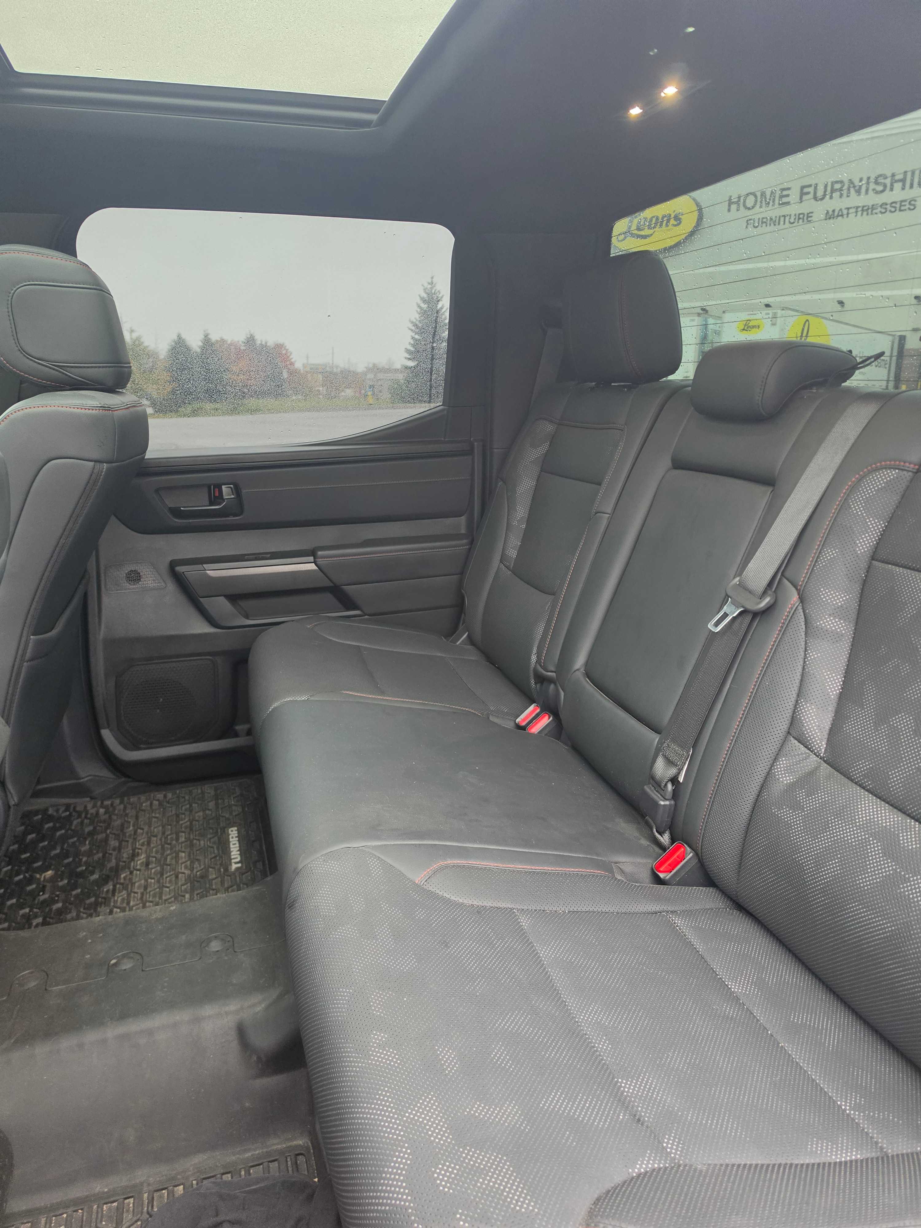 Снимка 11 от търг – 2024 TOYOTA TUNDRA LIMITED HYBRID с VIN 5TFPC5DB4RX083371