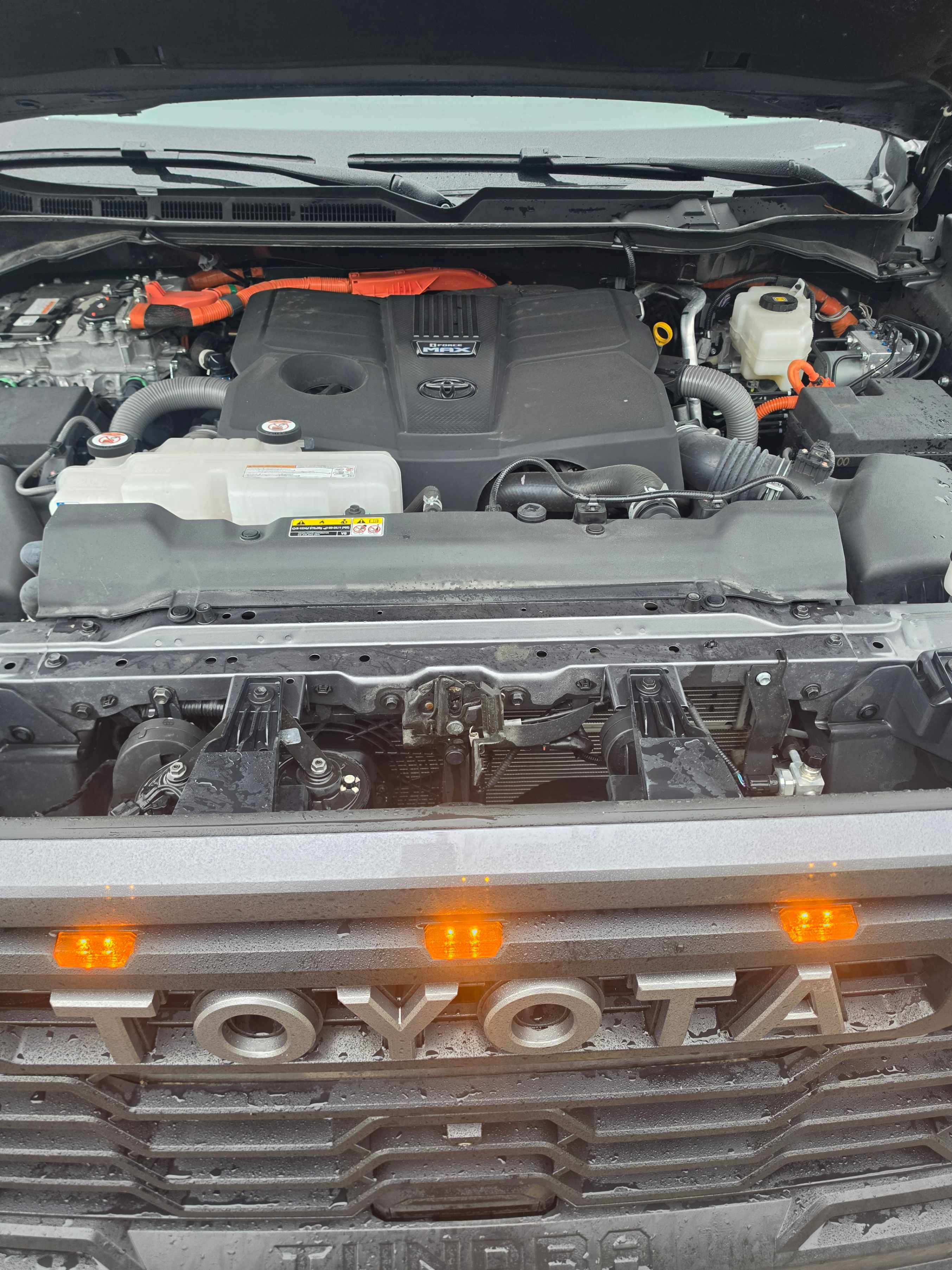 Снимка 13 от търг – 2024 TOYOTA TUNDRA LIMITED HYBRID с VIN 5TFPC5DB4RX083371