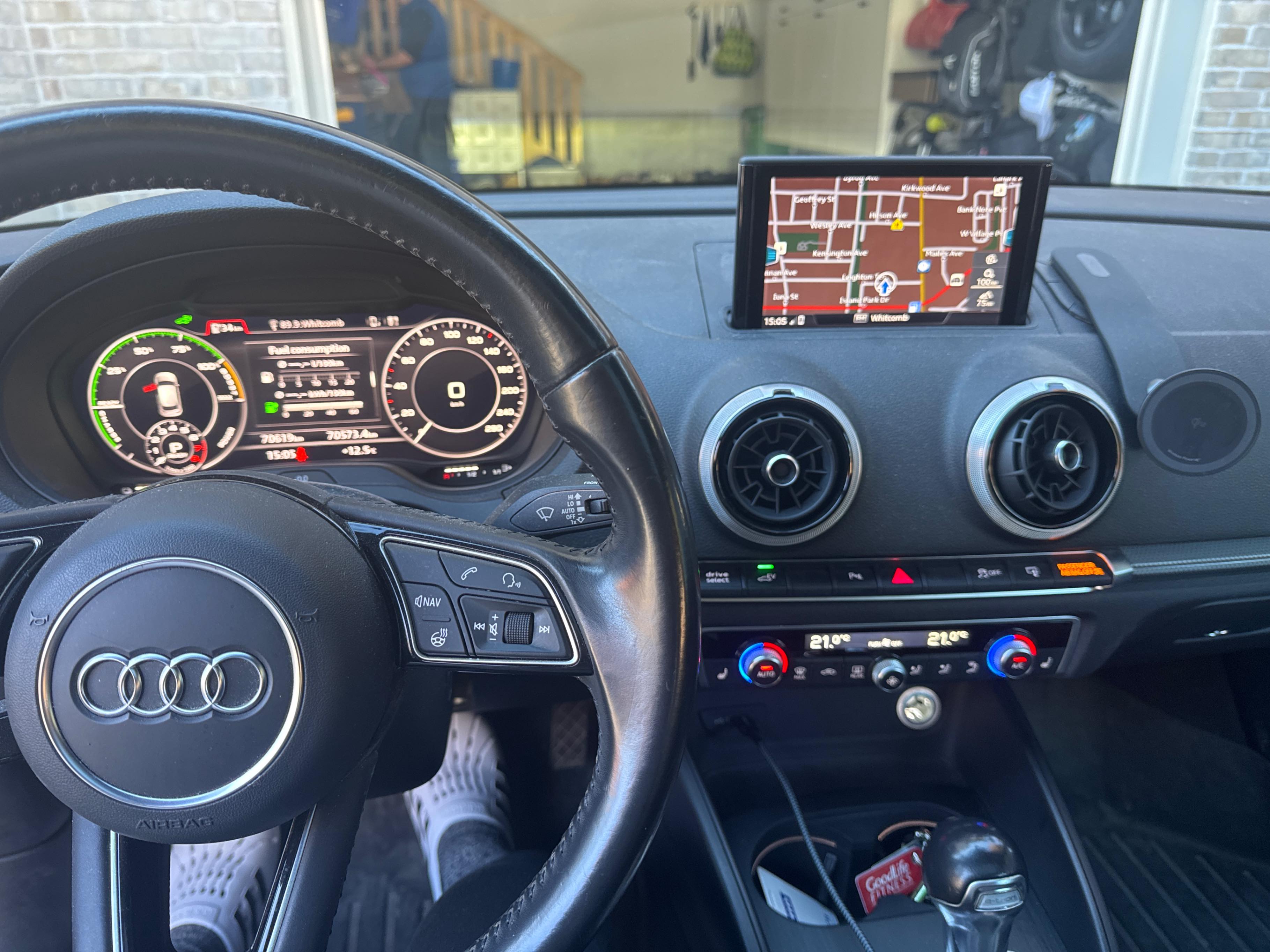 Photo 9 from auction – 2017 AUDI A3 E-TRON TECHNIK with VIN WAUSPBFF0HA078356