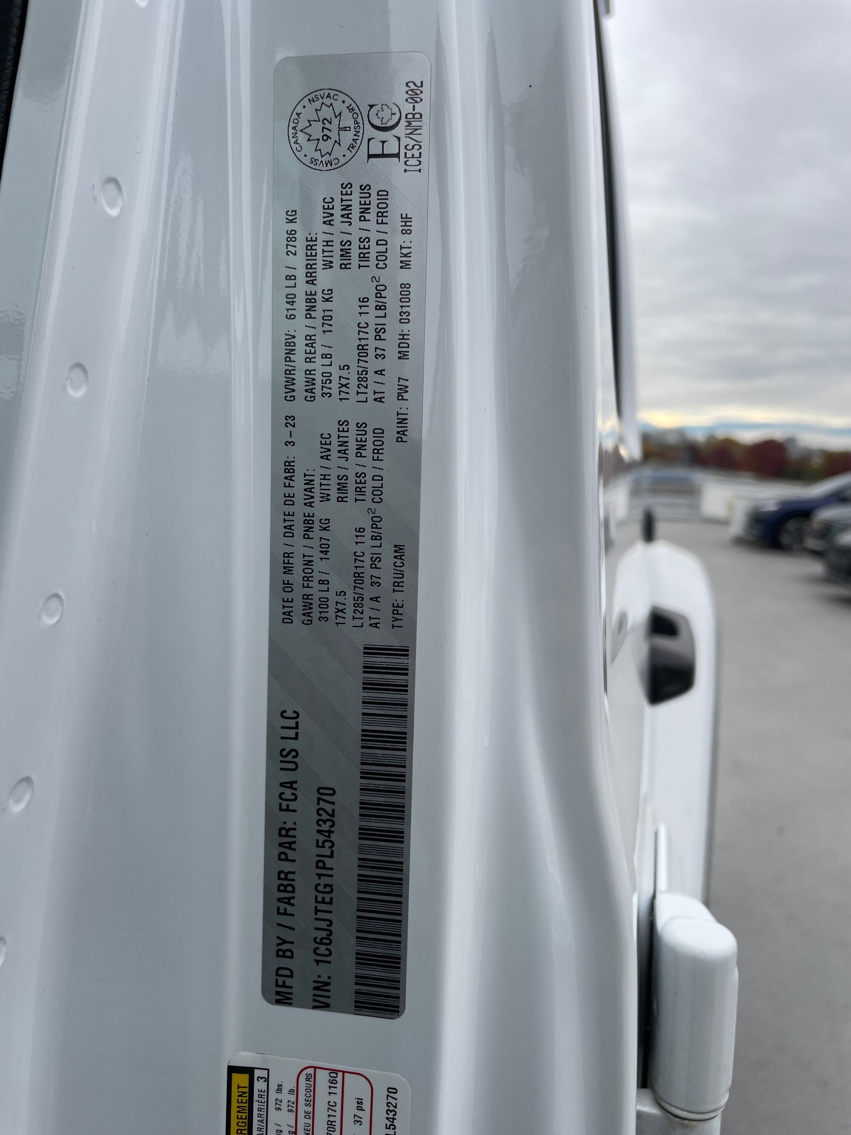 Снимка 10 от търг – 2023 JEEP GLADIATOR MOJAVE с VIN 1C6JJTEG1PL543270