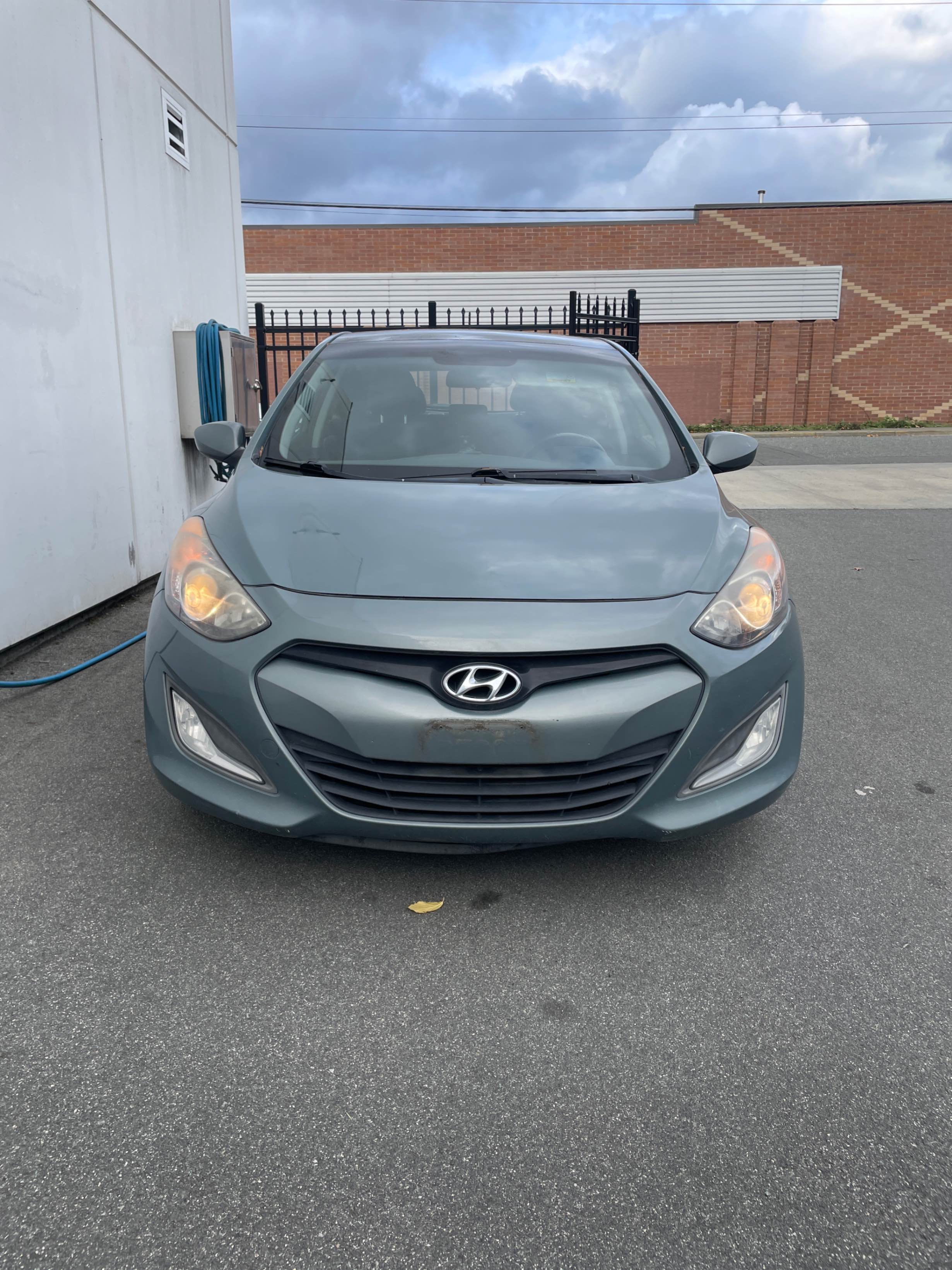 Снимка 6 от търг – 2013 HYUNDAI ELANTRA GT GLS с VIN KMHD35LE2DU144625