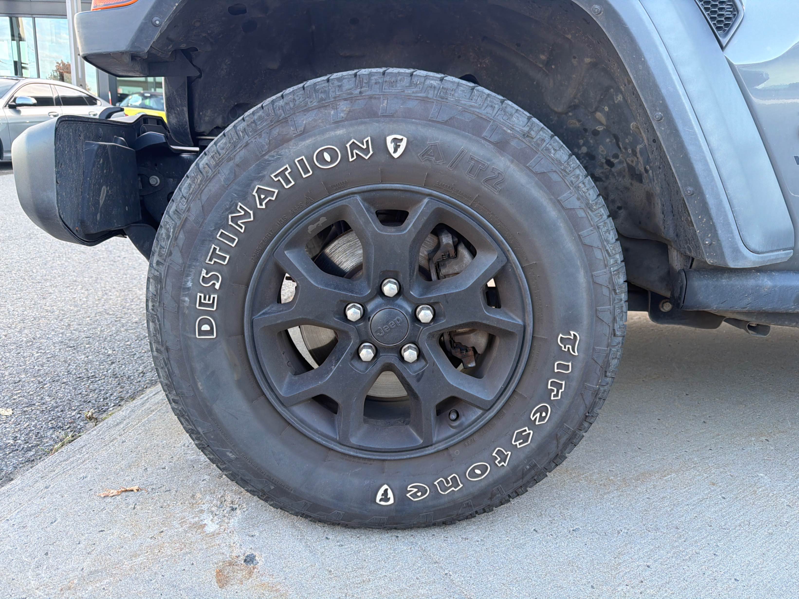Снимка 7 от търг – 2021 JEEP WRANGLER UNLIMITED WILLYS с VIN 1C4HJXDGXMW517440