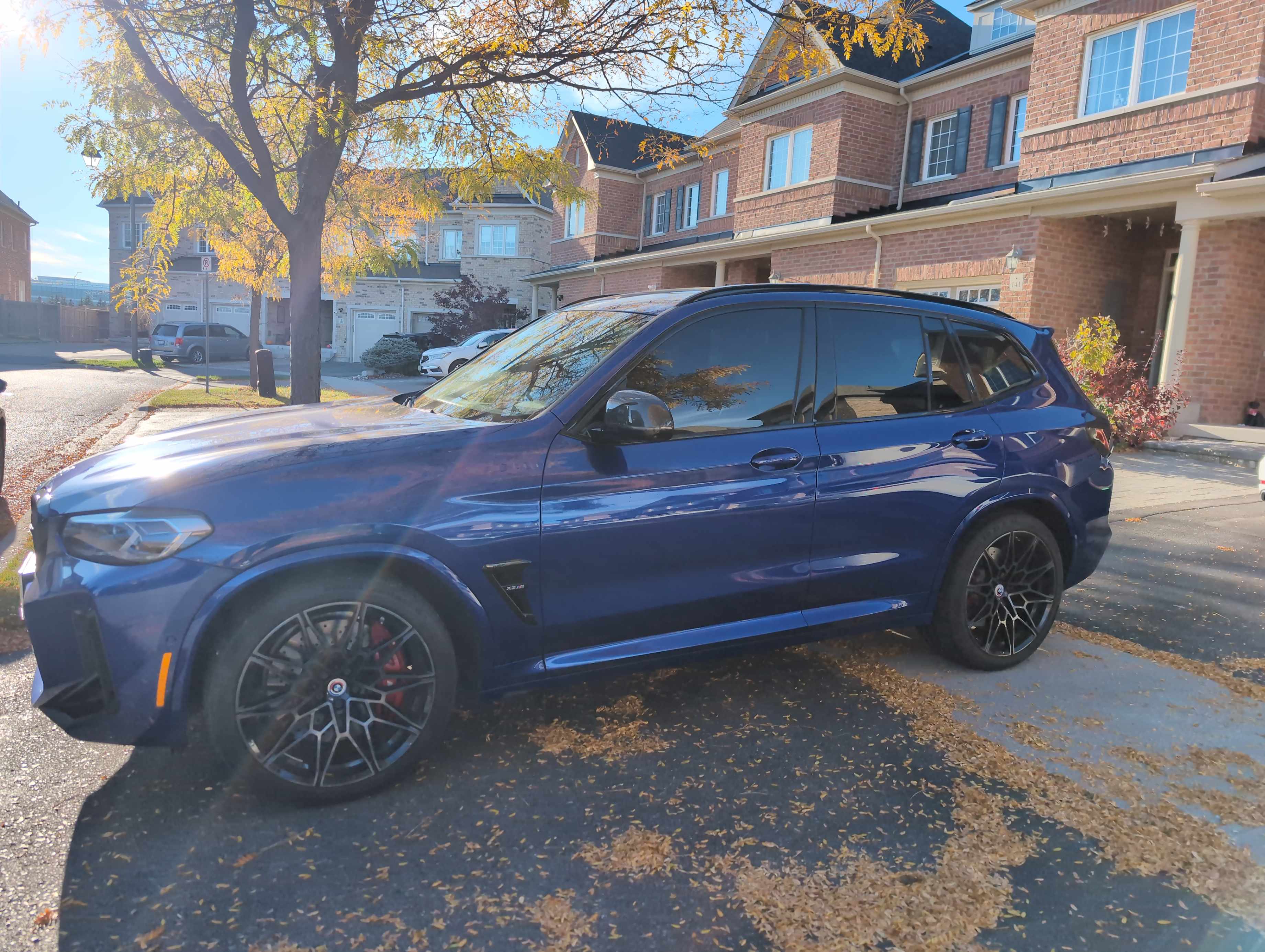 Снимка 2 от търг – 2023 BMW X3 M COMPETITION с VIN 5YM13EC00P9P47356