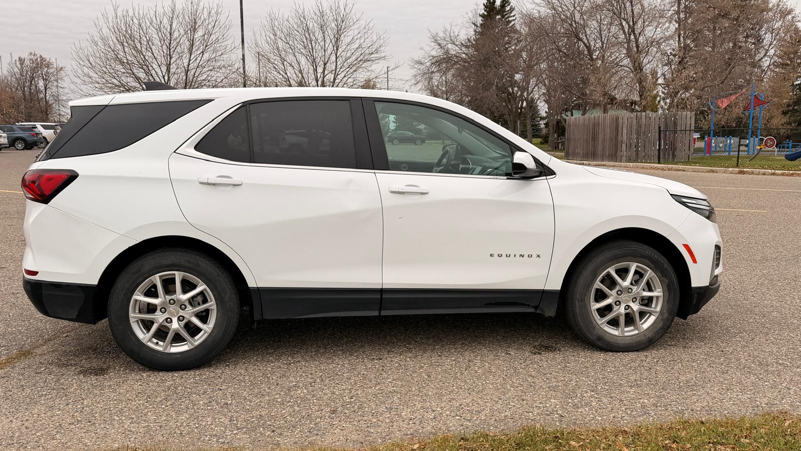 Снимка 3 от търг – 2024 CHEVROLET EQUINOX LT с VIN 3GNAXUEG6RS198786