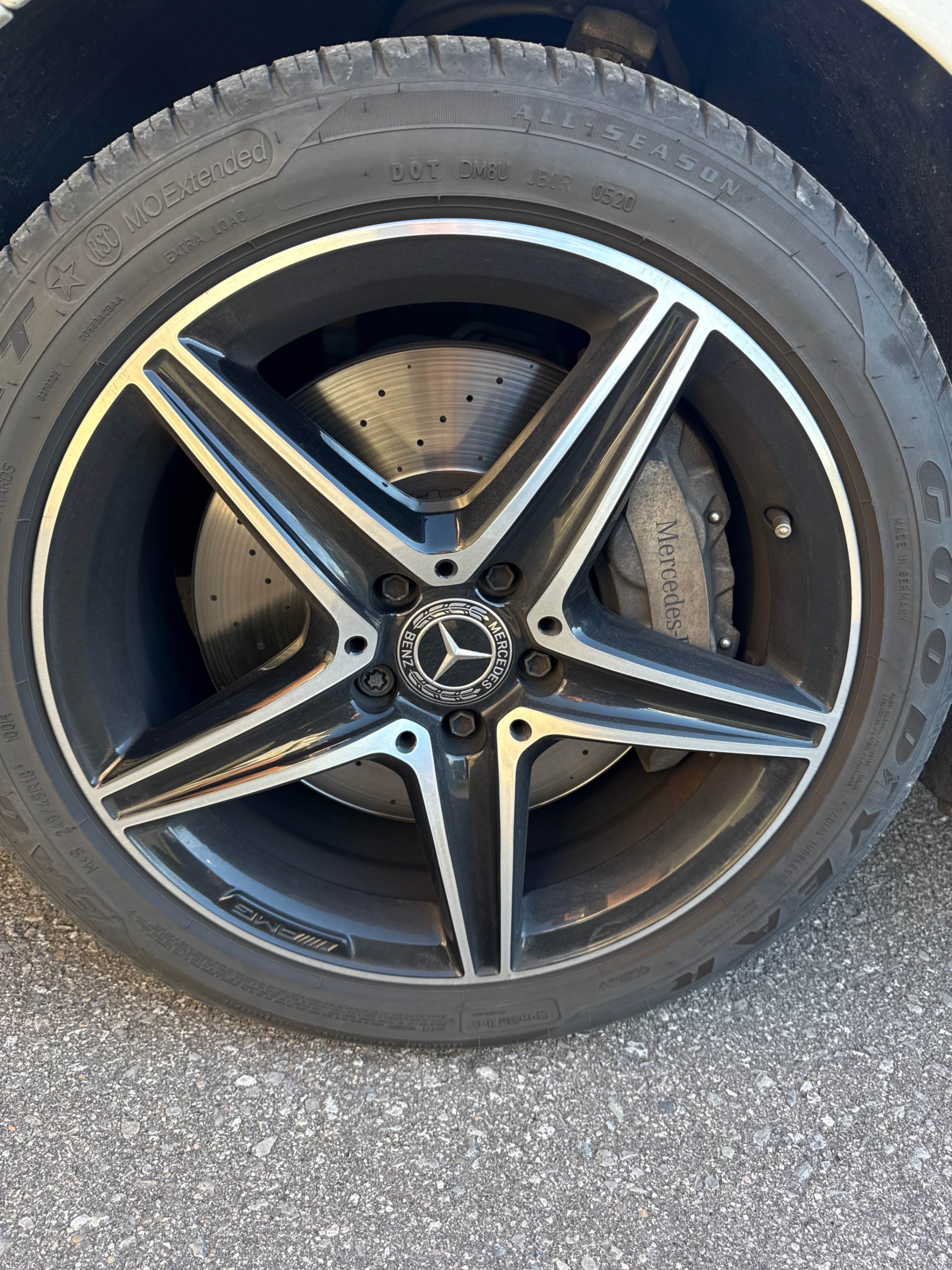 Photo 7 from auction – 2020 MERCEDES-BENZ E-CLASS E 350 with VIN W1KZF8EB8LA846928
