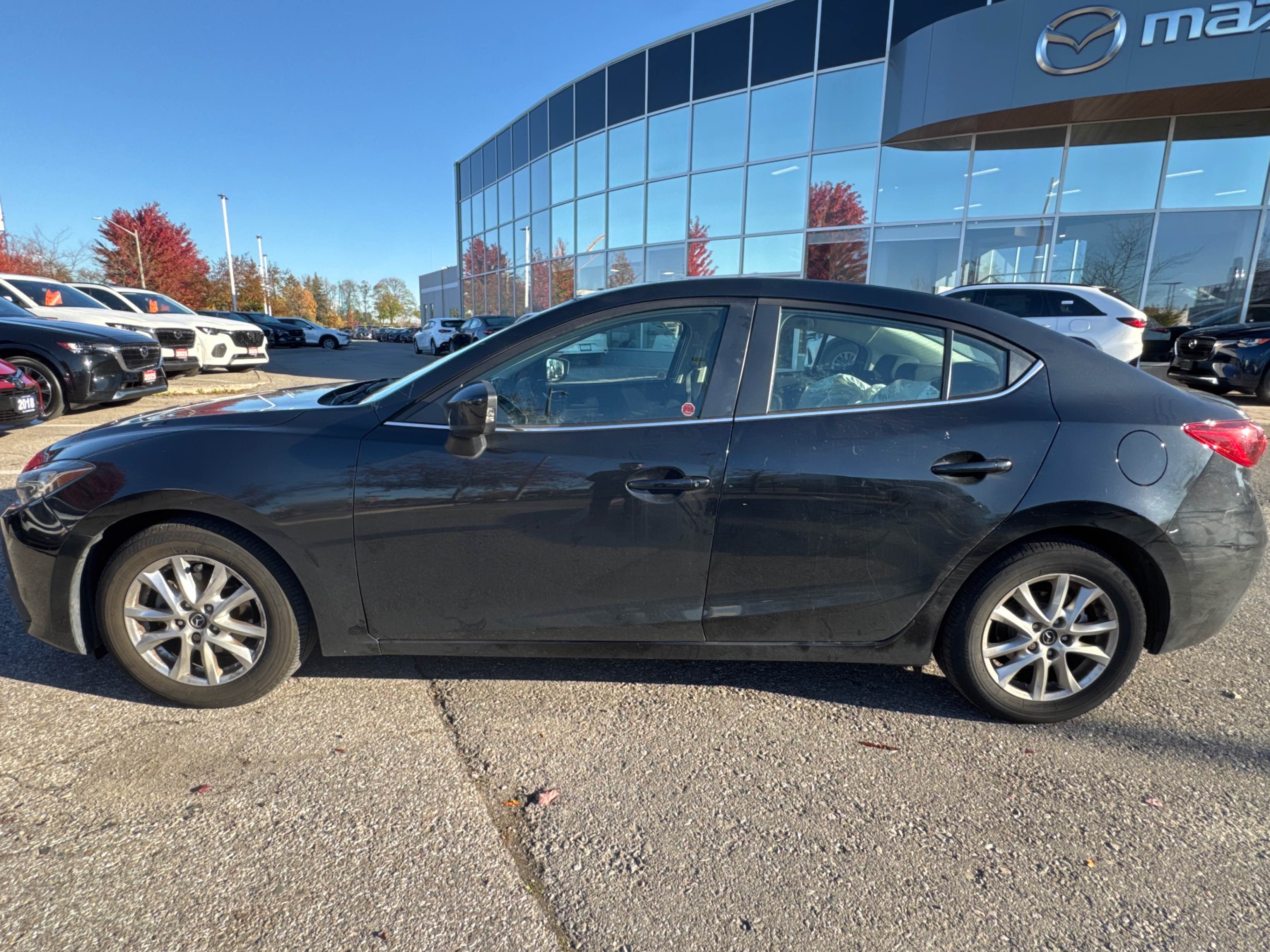 Photo 2 from auction – 2016 MAZDA MAZDA3 GS with VIN 3MZBM1V79GM286461