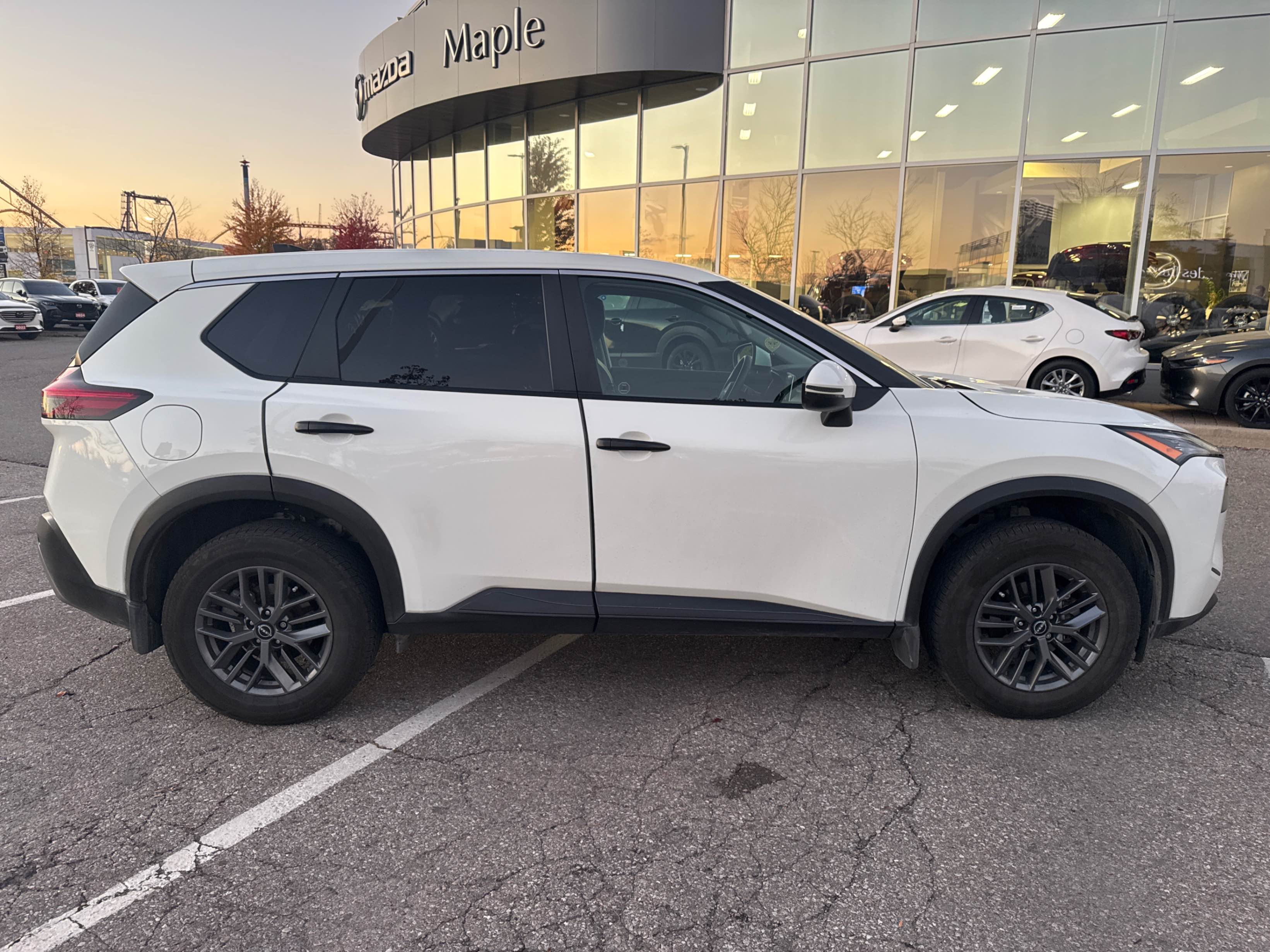 Снимка 3 от търг – 2023 NISSAN ROGUE S с VIN 5N1AT3AB2PC750310