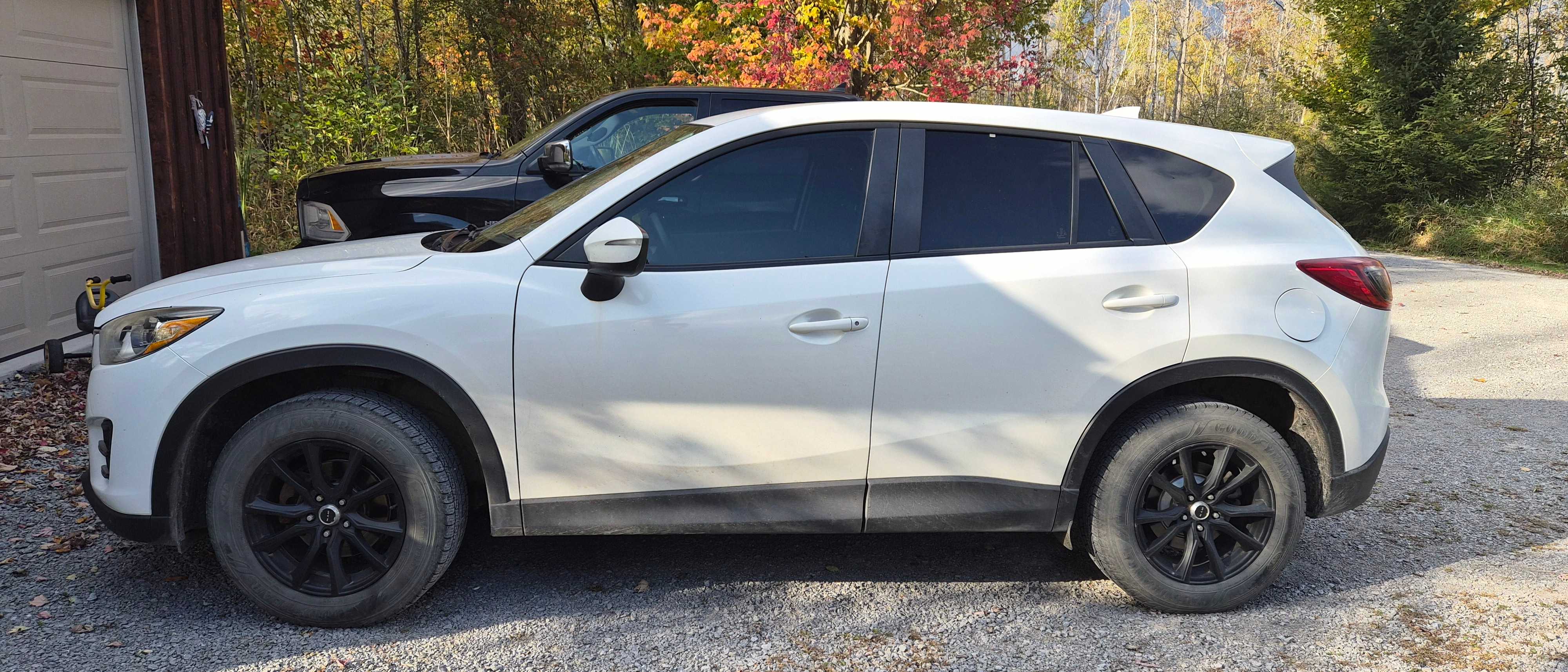 Photo 2 from auction – 2016 MAZDA CX-5 GX with VIN JM3KE2BY8G0804539