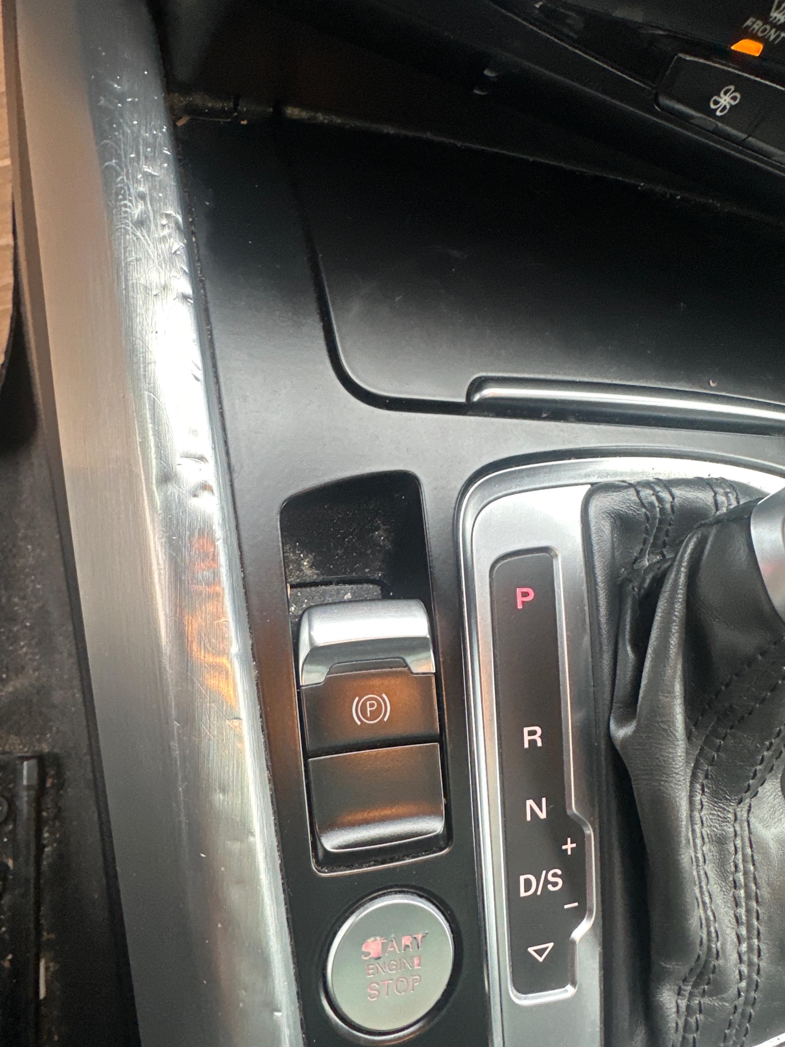 Photo 18 from auction – 2015 AUDI Q5 3.0L TDI TECHNIK with VIN WA1MMCFPXFA085907