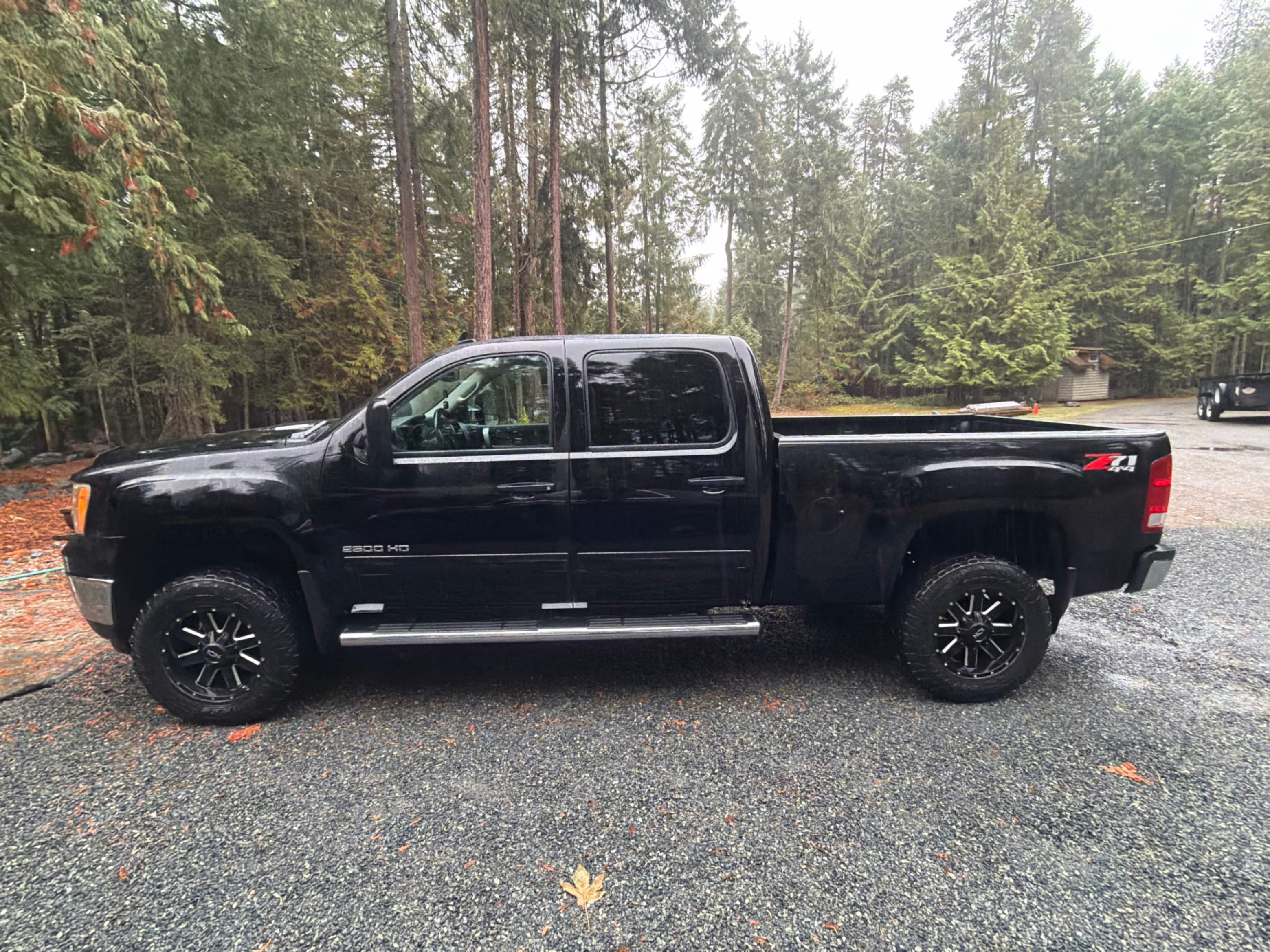 Снимка 2 от търг – 2012 GMC SIERRA 2500HD SLE с VIN 1GT120E81CF131890