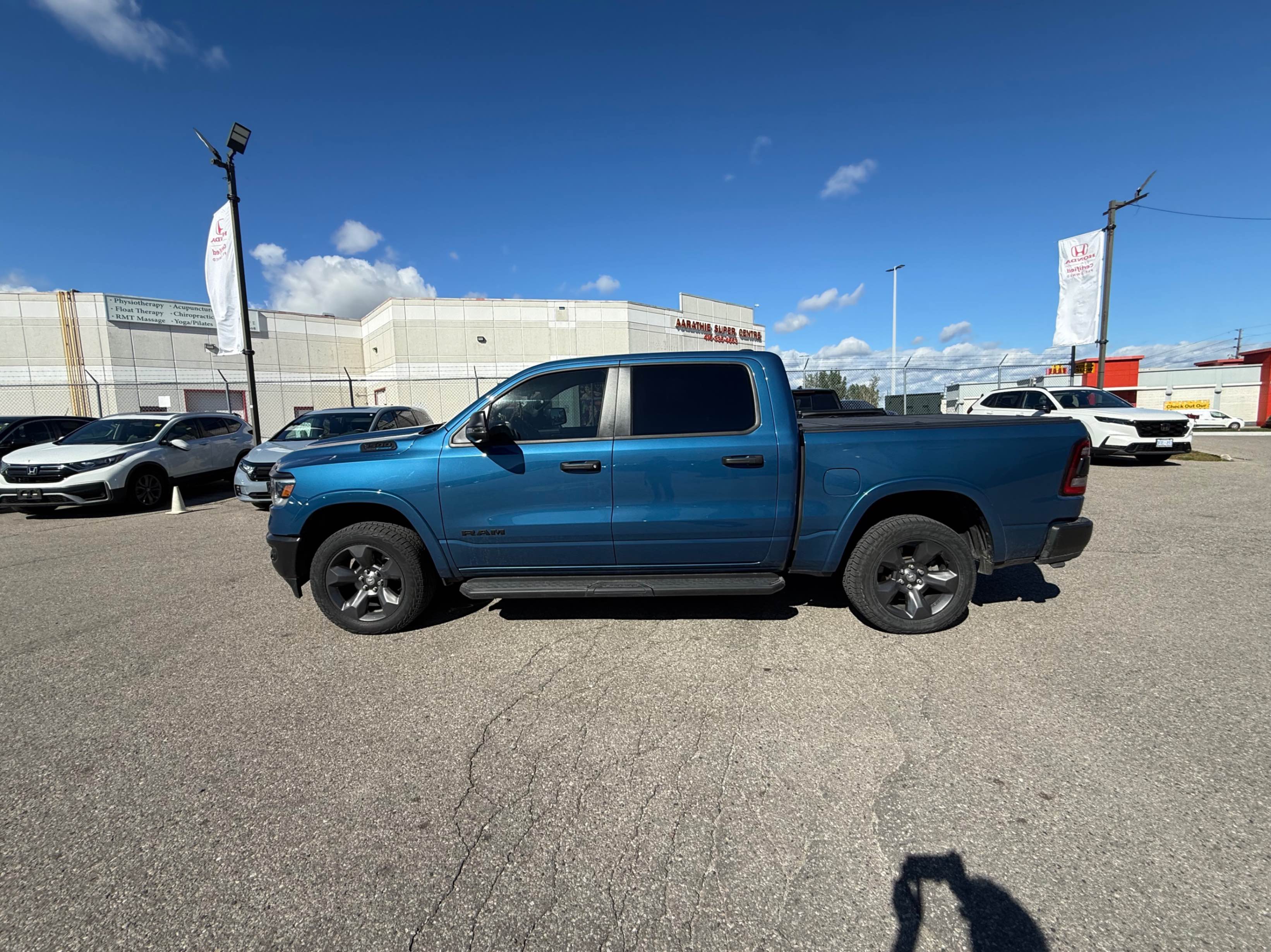 Photo 2 from auction – 2024 RAM 1500 BIG HORN with VIN 1C6SRFFT6RN210211