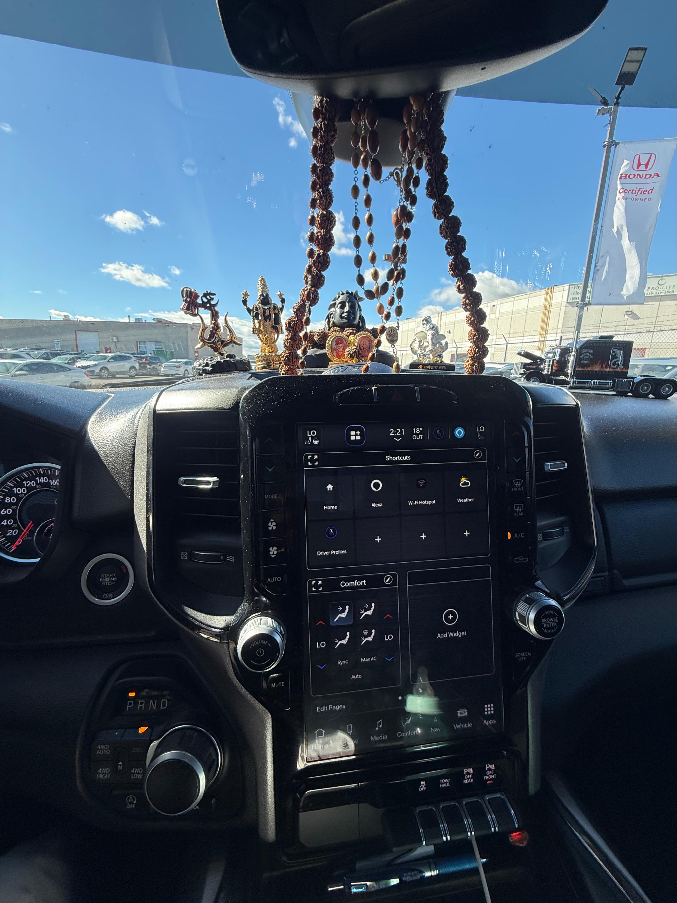 Photo 9 from auction – 2024 RAM 1500 BIG HORN with VIN 1C6SRFFT6RN210211