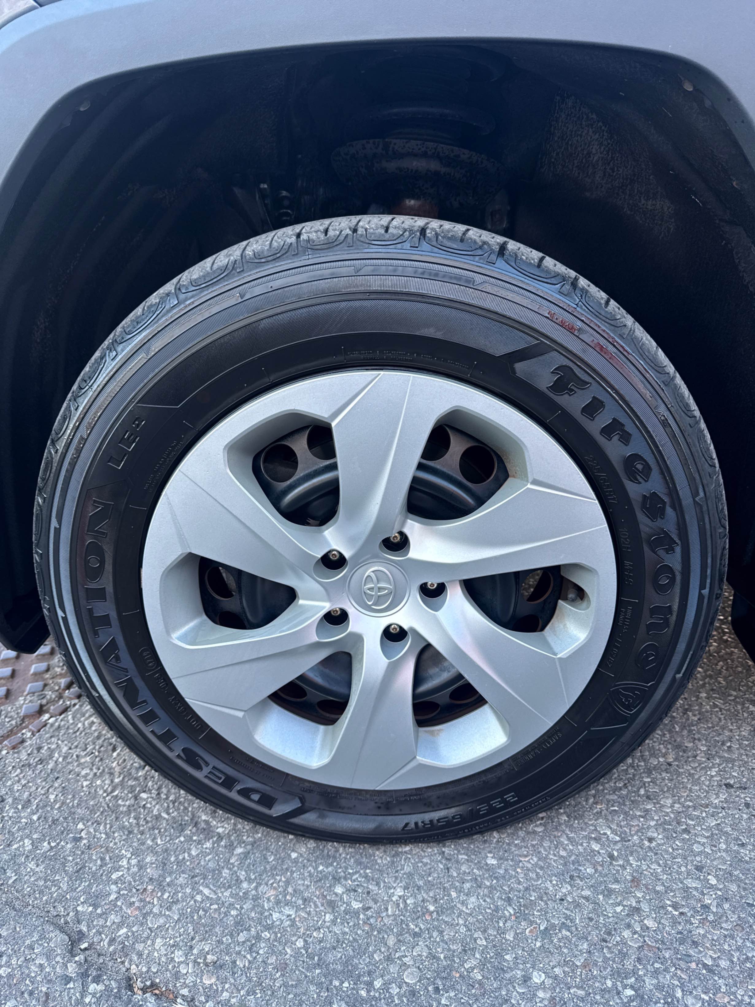 Photo 7 from auction – 2020 TOYOTA RAV4 LE with VIN 2T3B1RFV3LC086466