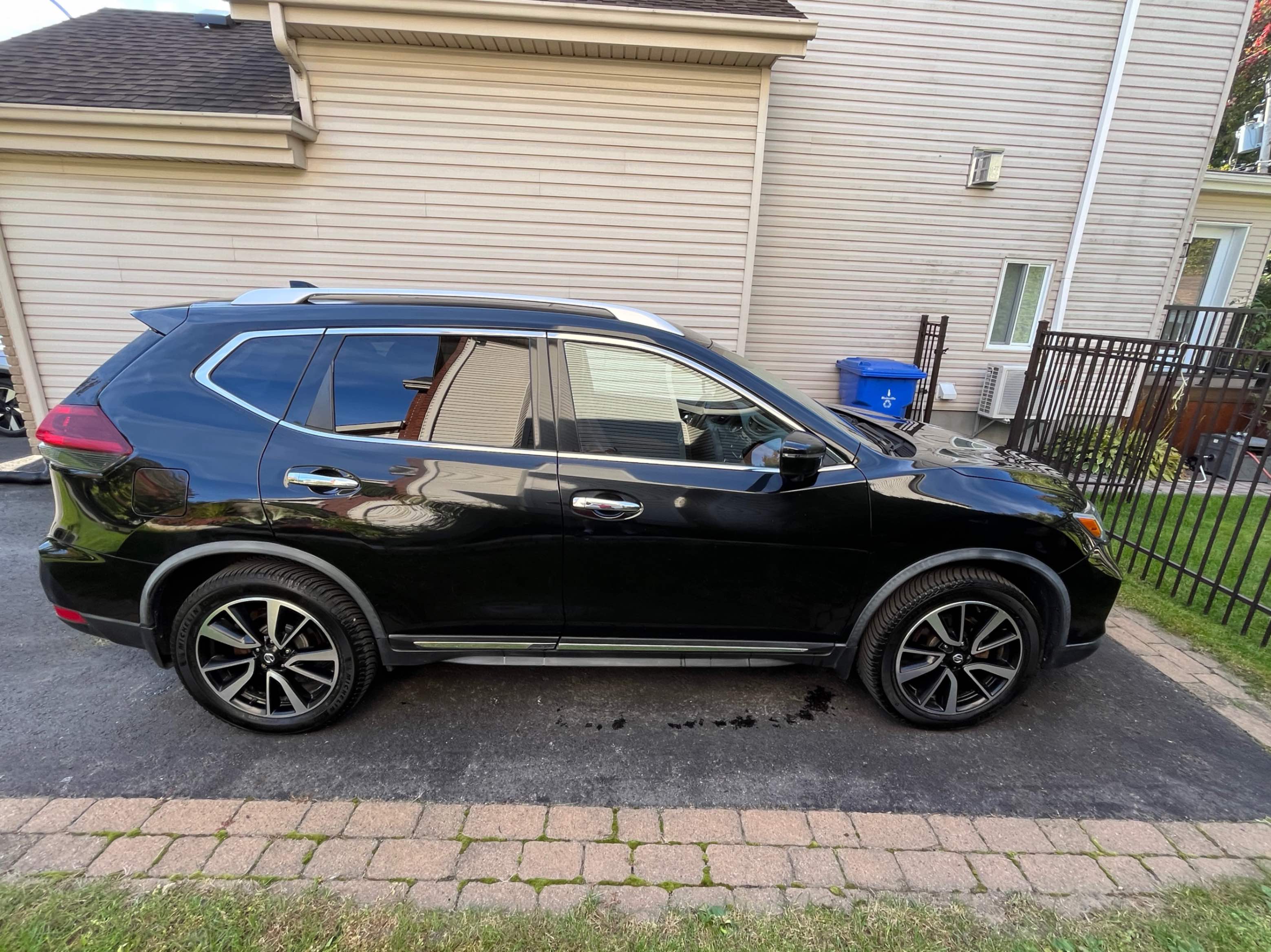 Снимка 3 от търг – 2018 NISSAN ROGUE AWD с VIN JN8AT2MV4JW330174
