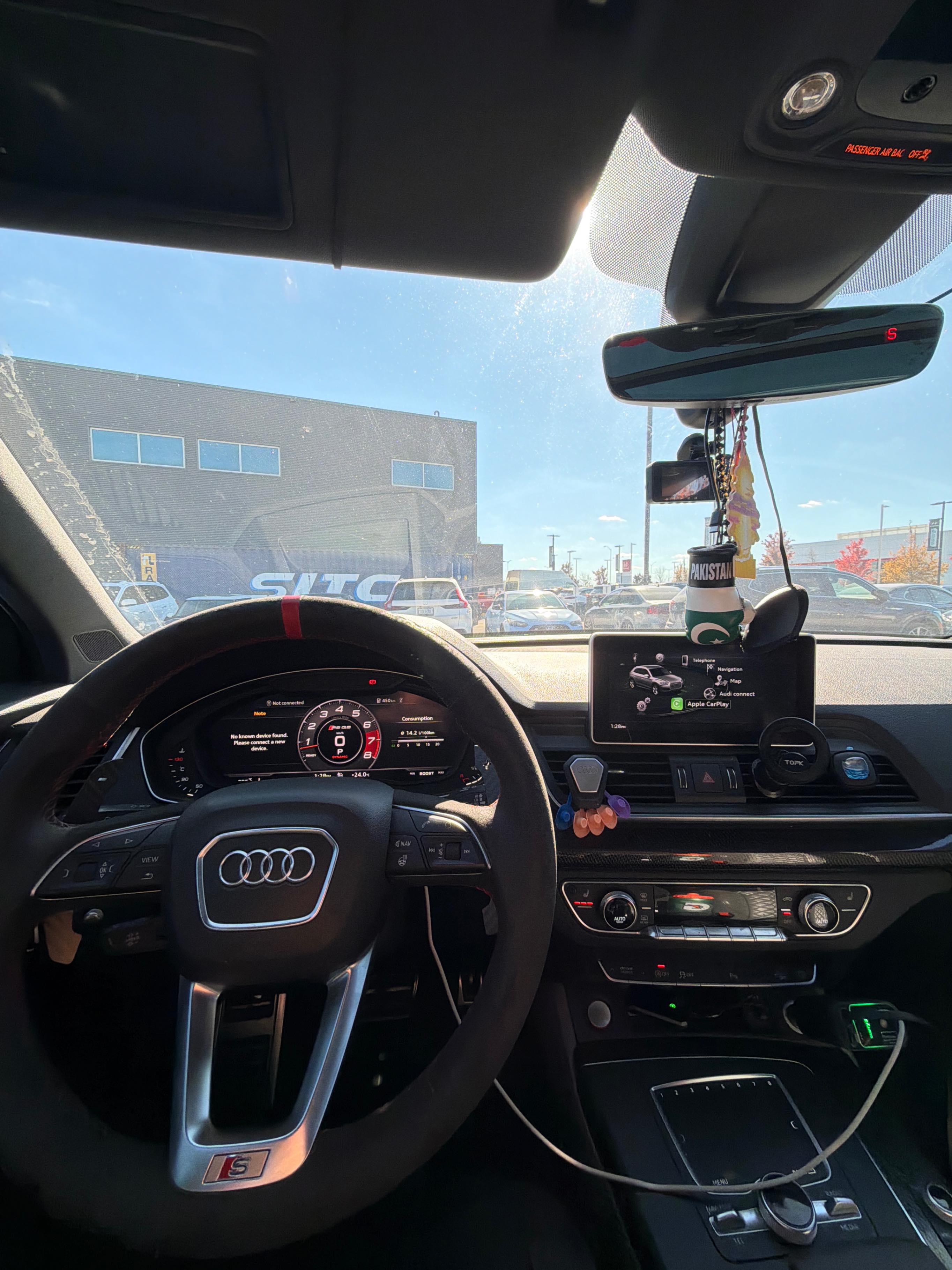 Photo 9 from auction – 2018 AUDI SQ5 TECHNIK with VIN WA1C4AFY6J2153745