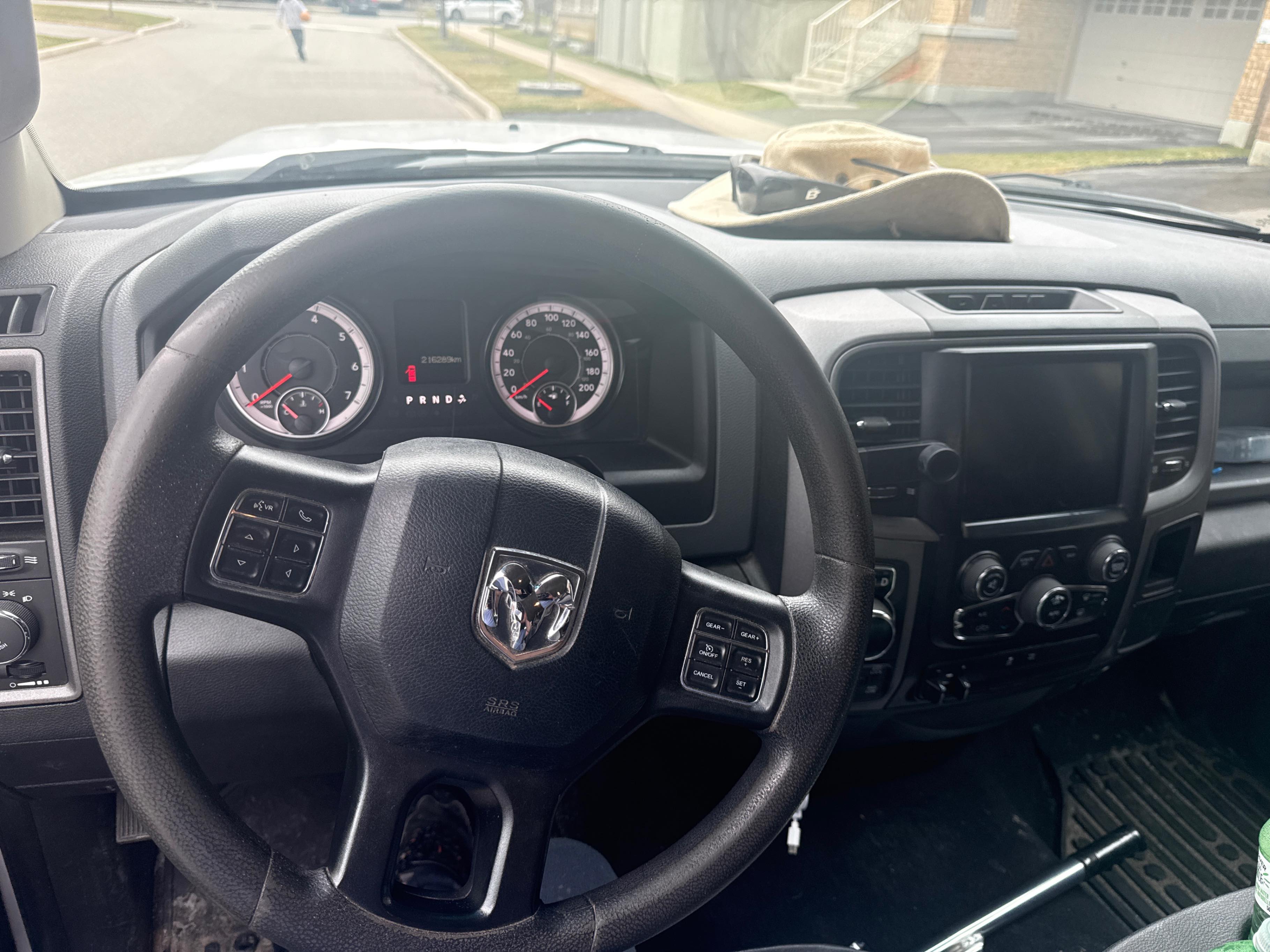 Photo 5 from auction – 2019 RAM 1500 CLASSIC EXPRESS with VIN 1C6RR7FG3KS656623