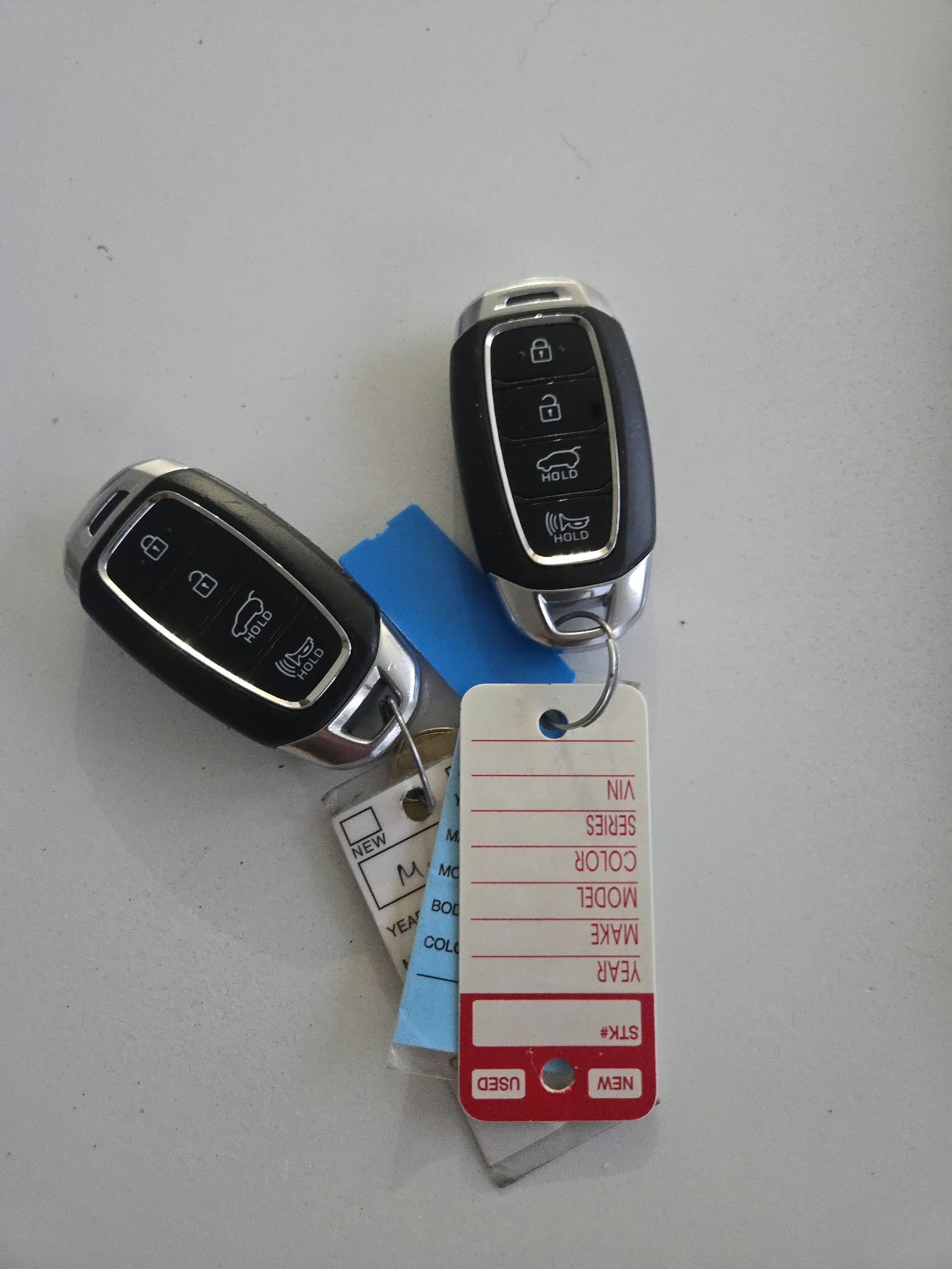 Снимка 14 от търг – 2019 HYUNDAI ELANTRA GT LUXURY с VIN KMHH35LE2KU100977