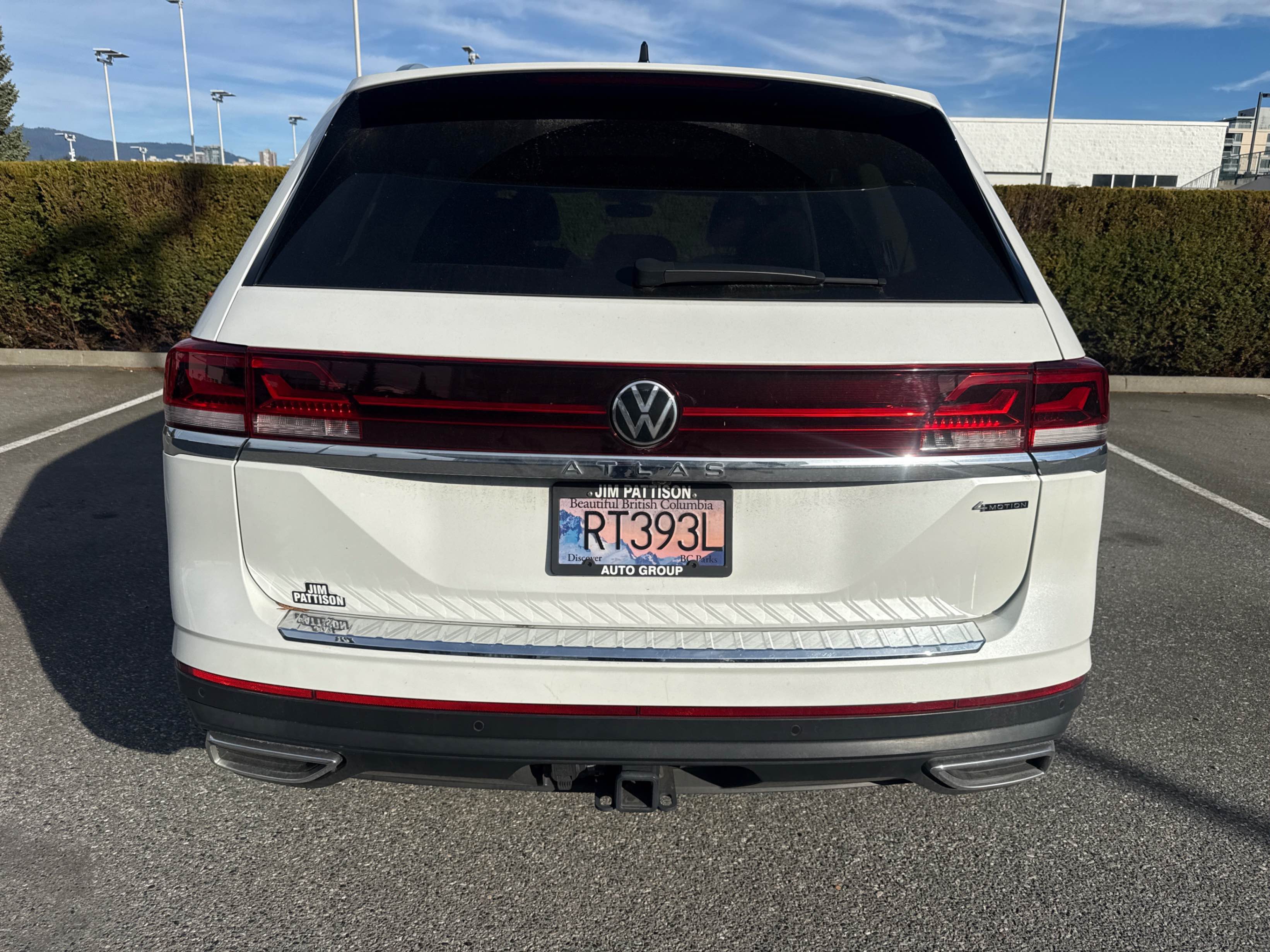 Photo 4 from auction – 2024 VOLKSWAGEN ATLAS HIGHLINE with VIN 1V2BR2CA2RC554696
