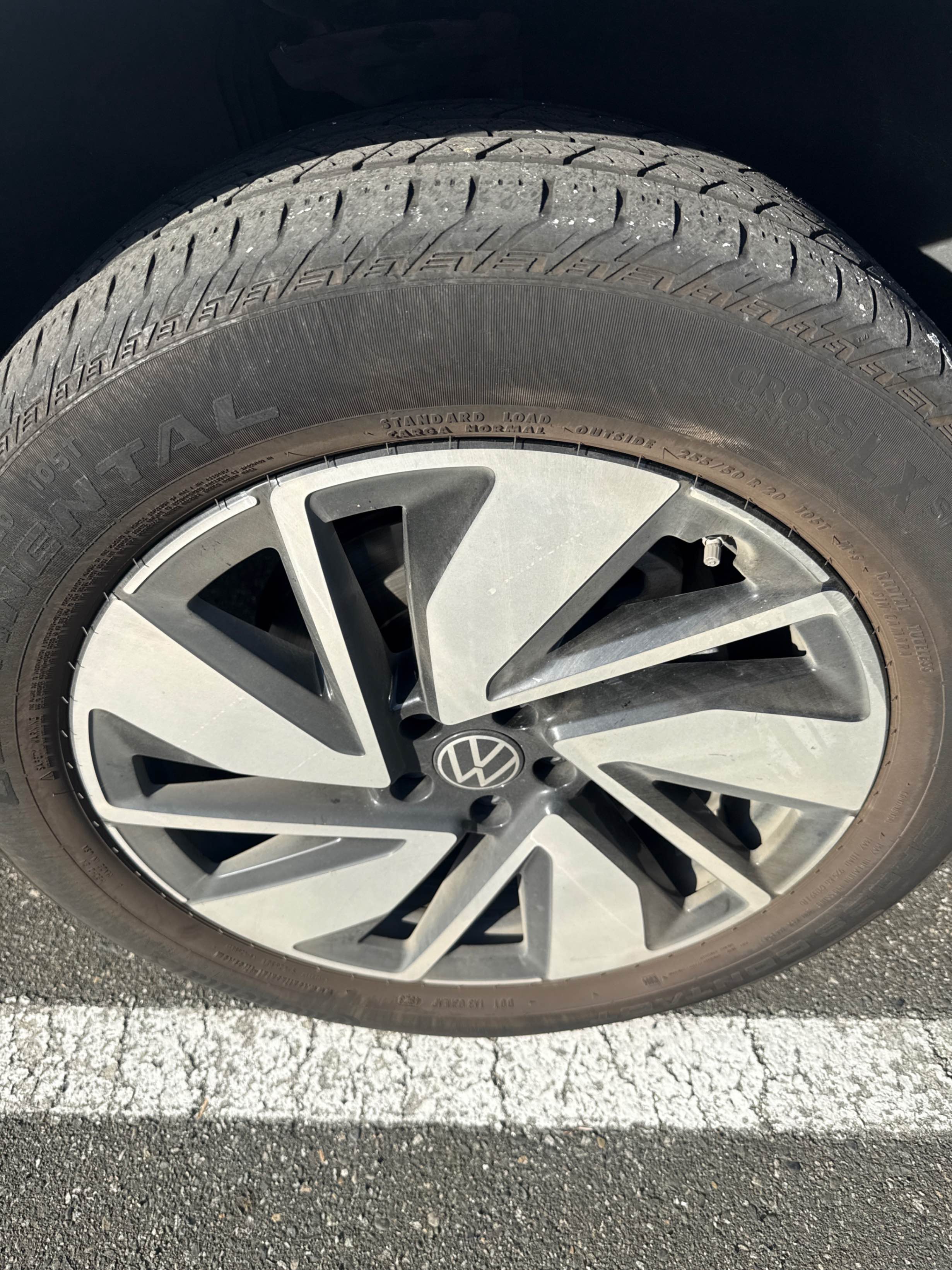 Photo 7 from auction – 2024 VOLKSWAGEN ATLAS HIGHLINE with VIN 1V2BR2CA2RC554696