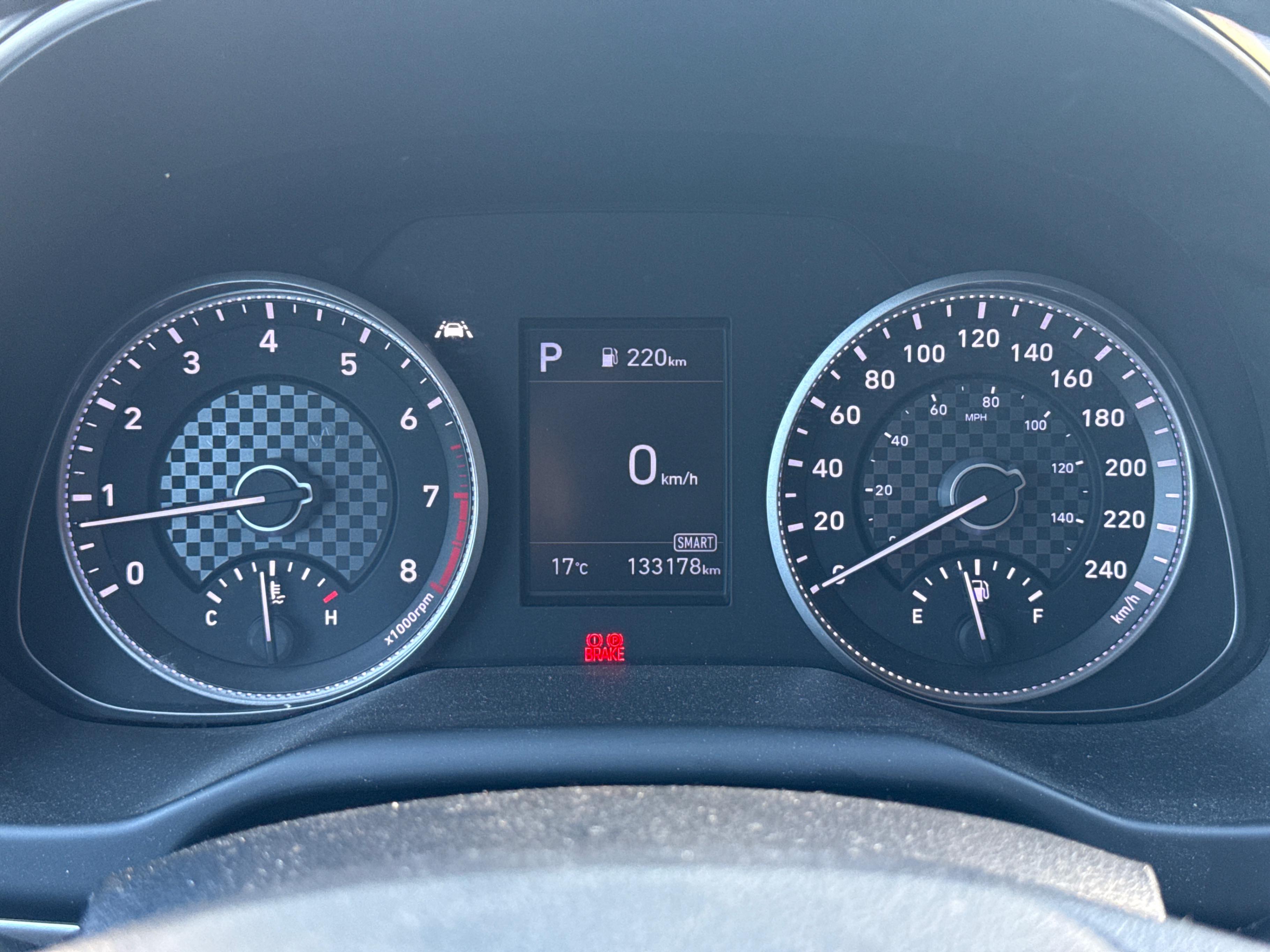 Снимка 8 от търг – 2020 HYUNDAI ELANTRA PREFERRED W/SUN & SAFETY PACKAGE IVT с VIN KMHD84LF3LU946460