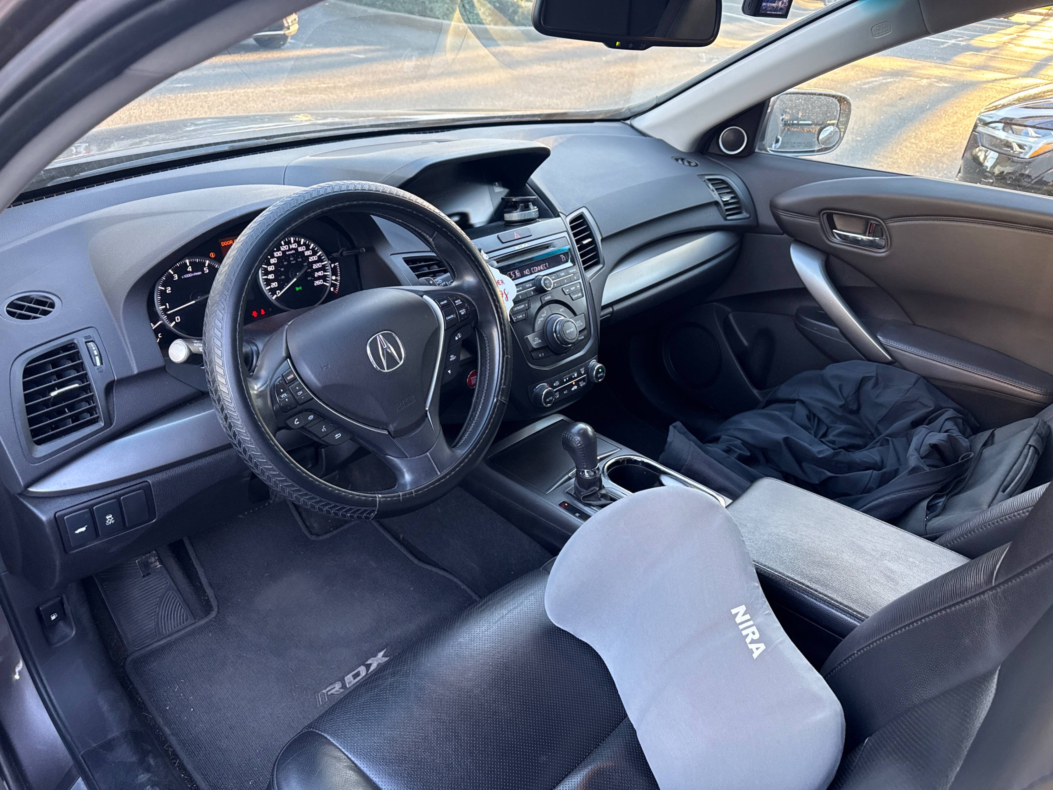 Photo 5 from auction – 2013 ACURA RDX TECH PKG with VIN 5J8TB4H51DL806272