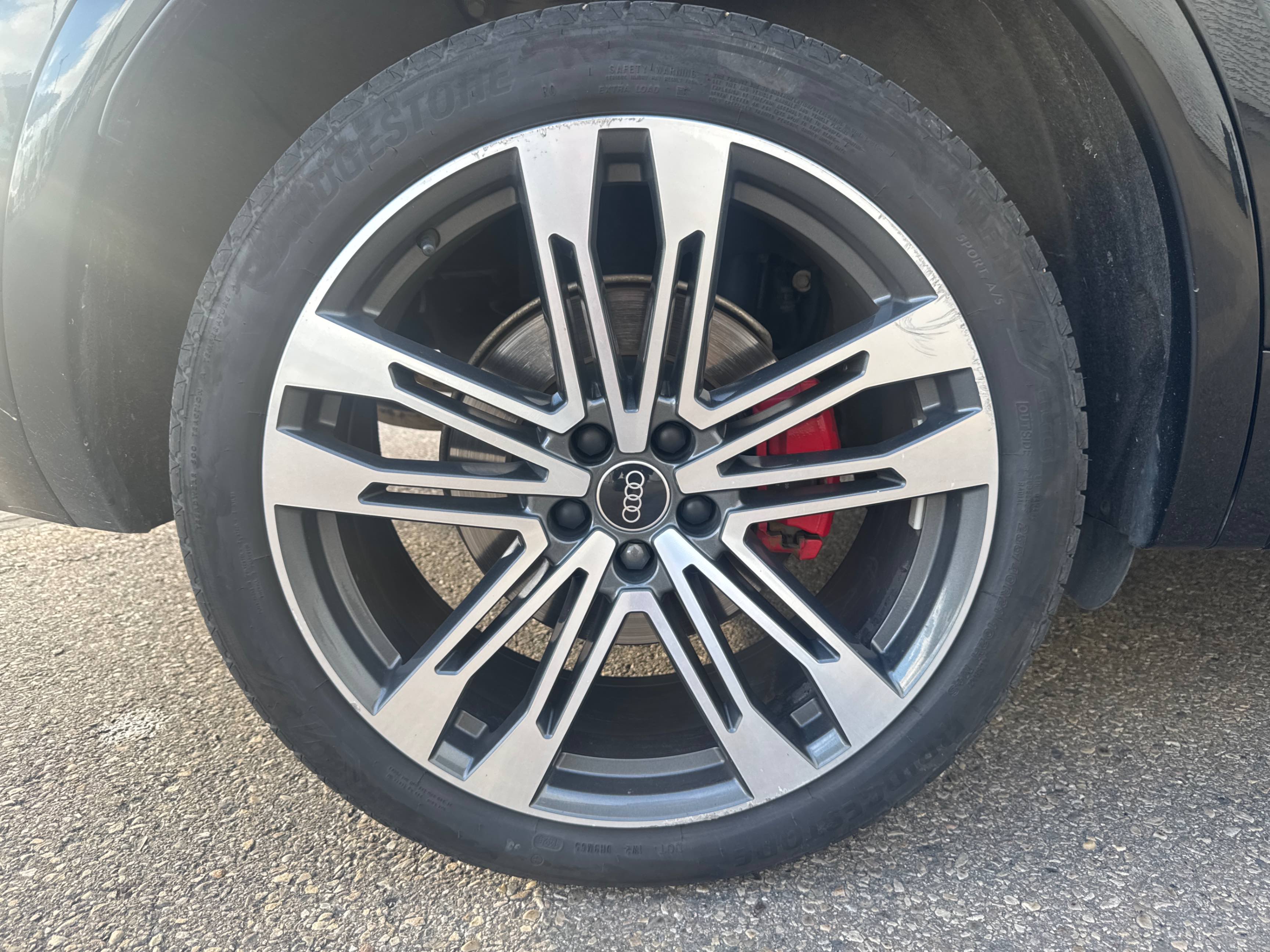 Photo 14 from auction – 2023 AUDI SQ5 PROGRESSIV with VIN WA1A4AFY9P2034765