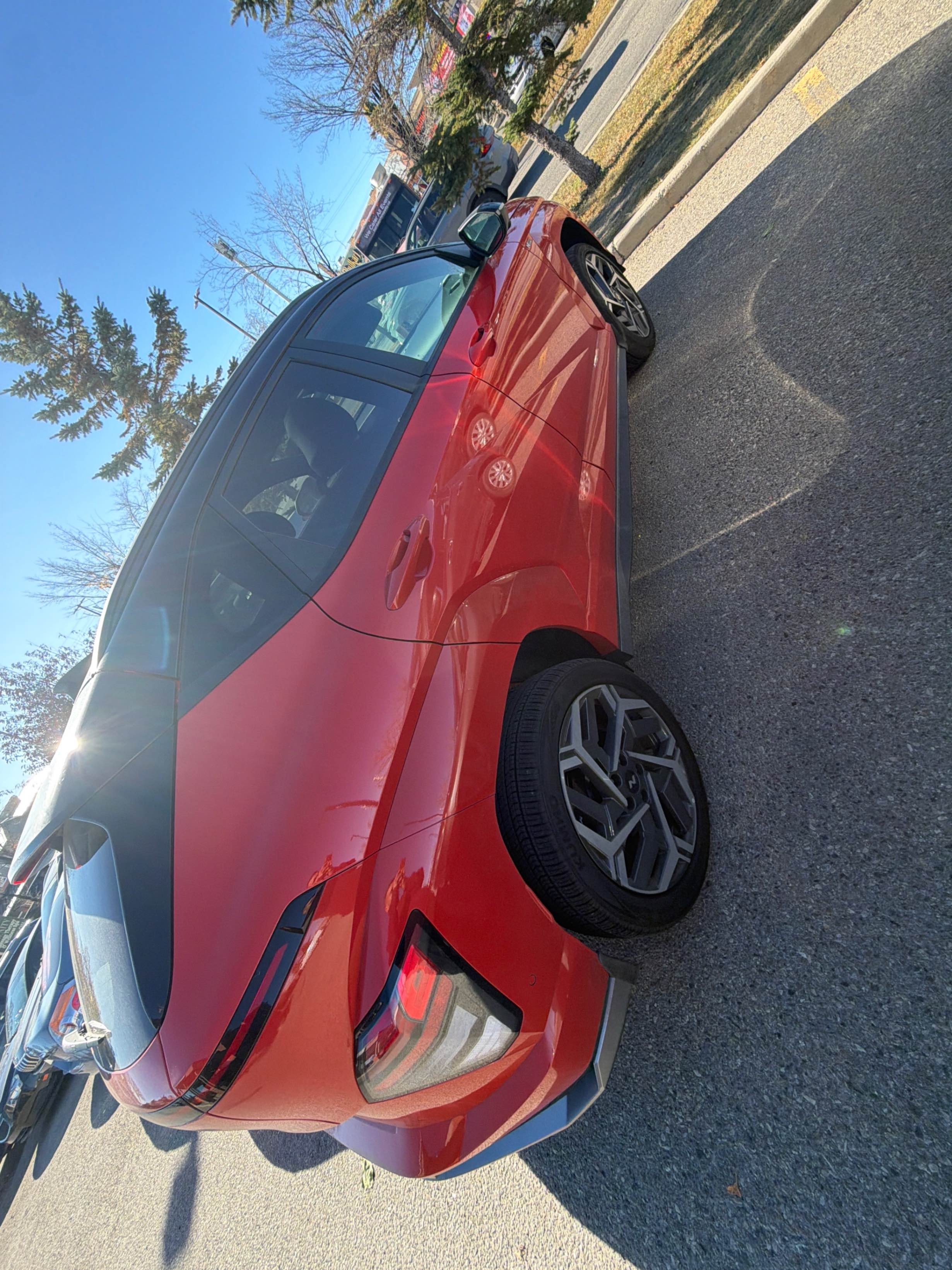 Снимка 3 от търг – 2026 HYUNDAI KONA N LINE ULTIMATE с VIN KM8HECA31TU480895
