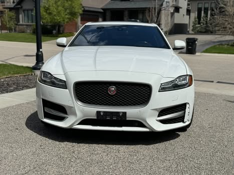 Снимка 6 от търг – 2017 JAGUAR XF 20D R-SPORT с VIN SAJBL4BN3HCY42892