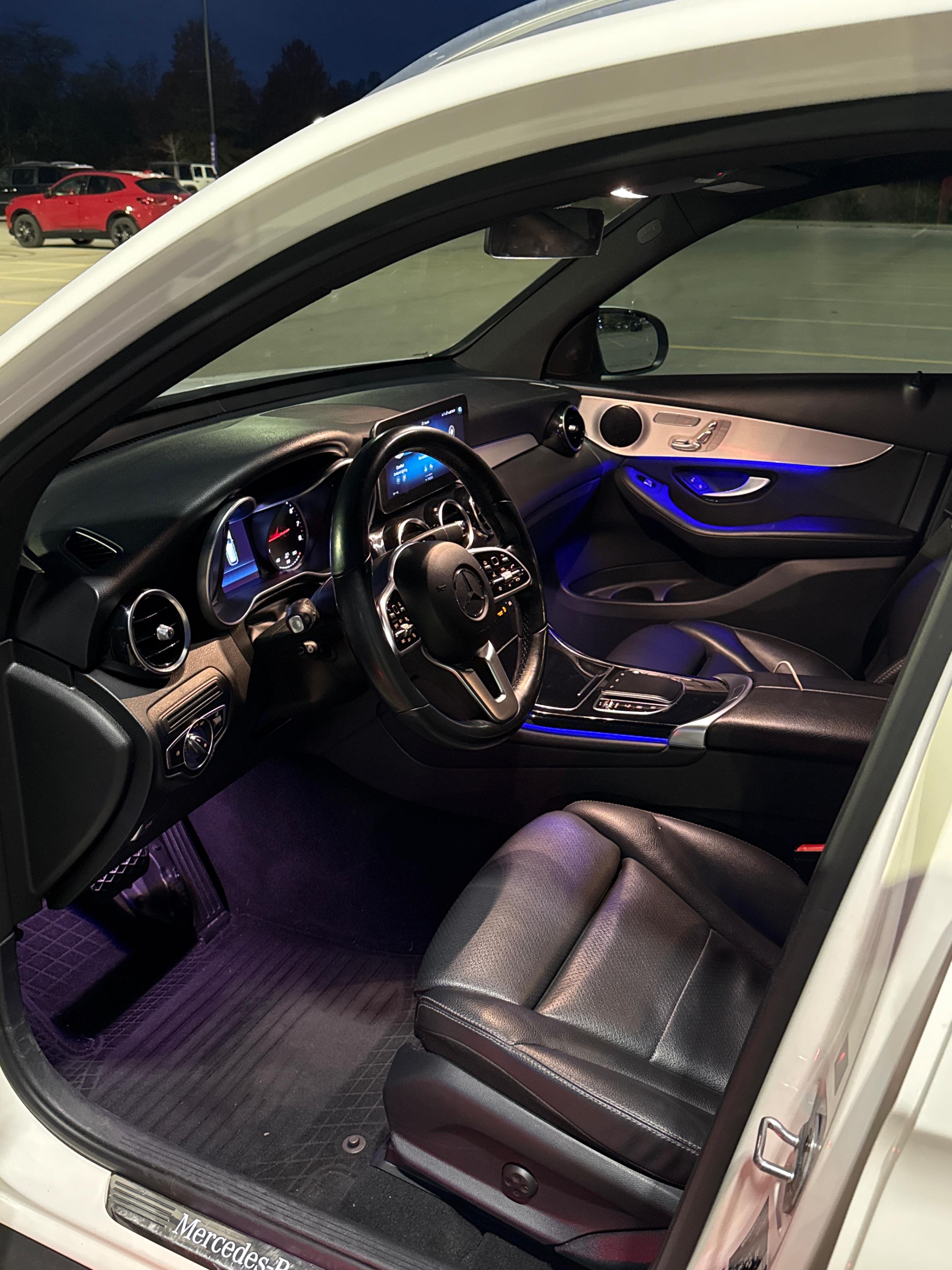 Снимка 5 от търг – 2022 MERCEDES-BENZ GLC GLC 300 с VIN W1N0G8EB5NV389175