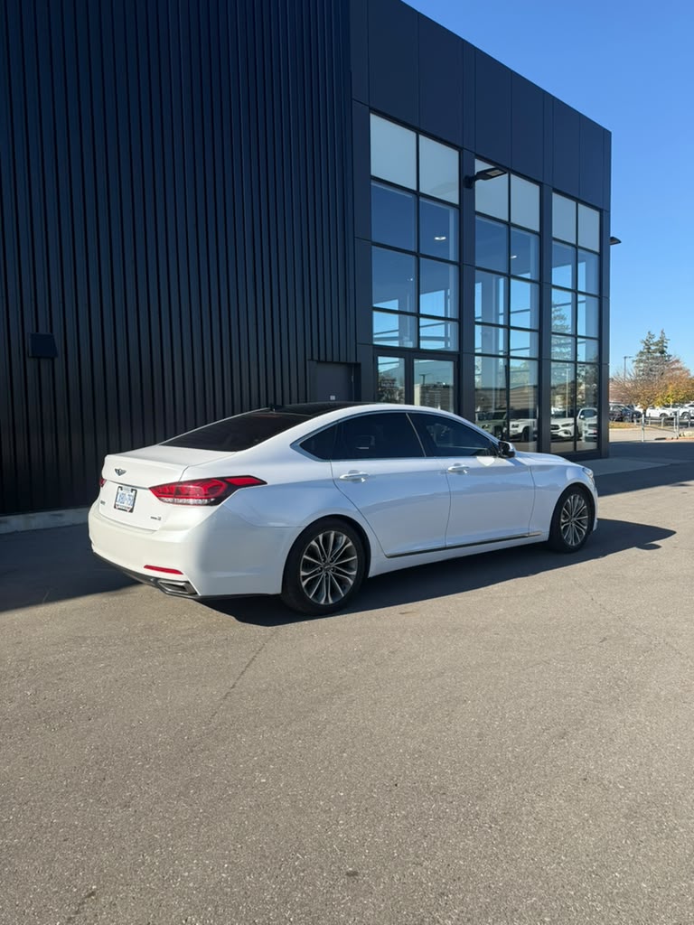 Снимка 3 от търг – 2016 HYUNDAI GENESIS SEDAN PREMIUM с VIN KMHGN4JE2GU120656