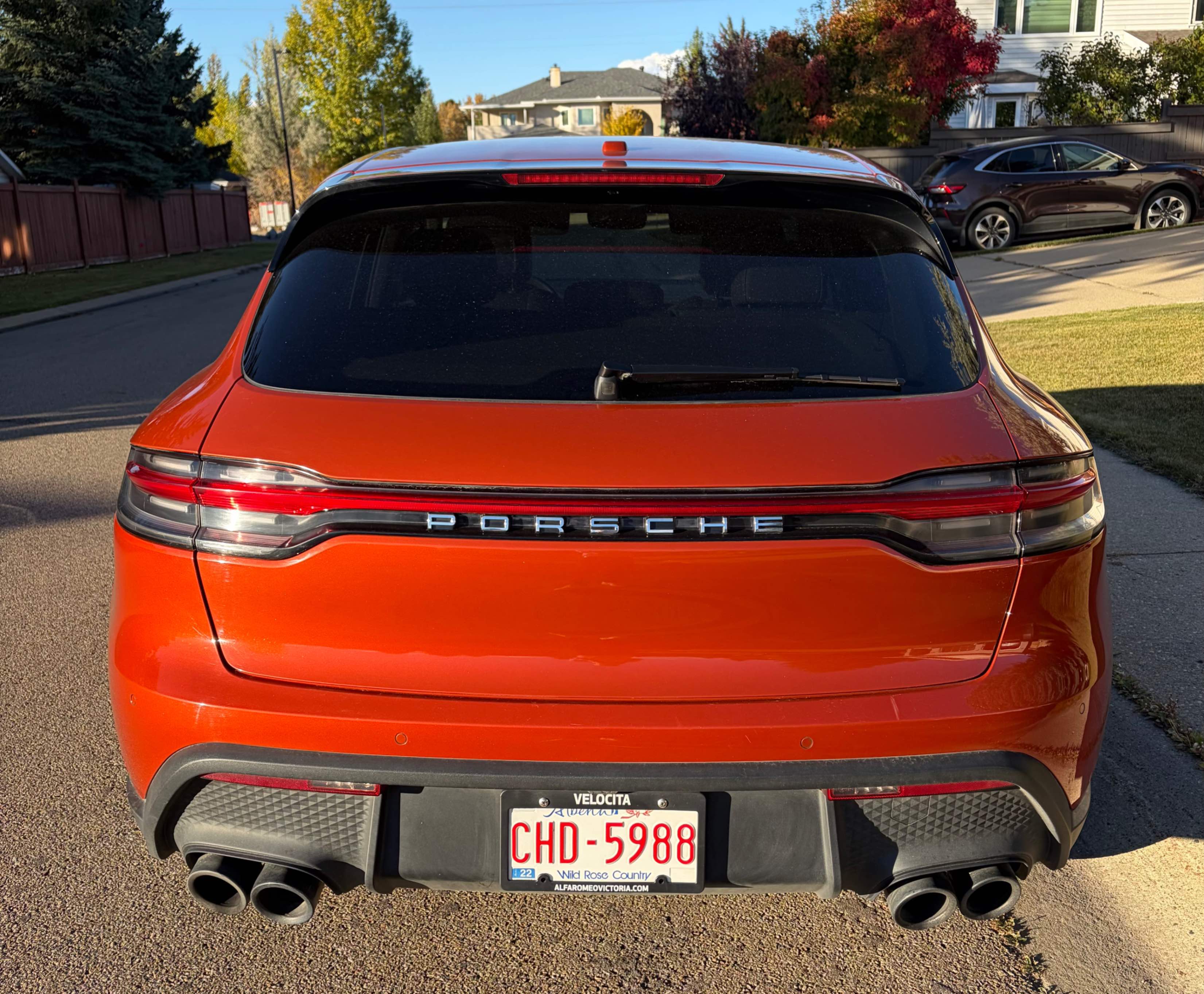 Photo 4 from auction – 2022 PORSCHE MACAN S with VIN WP1AG2A59NLB23242