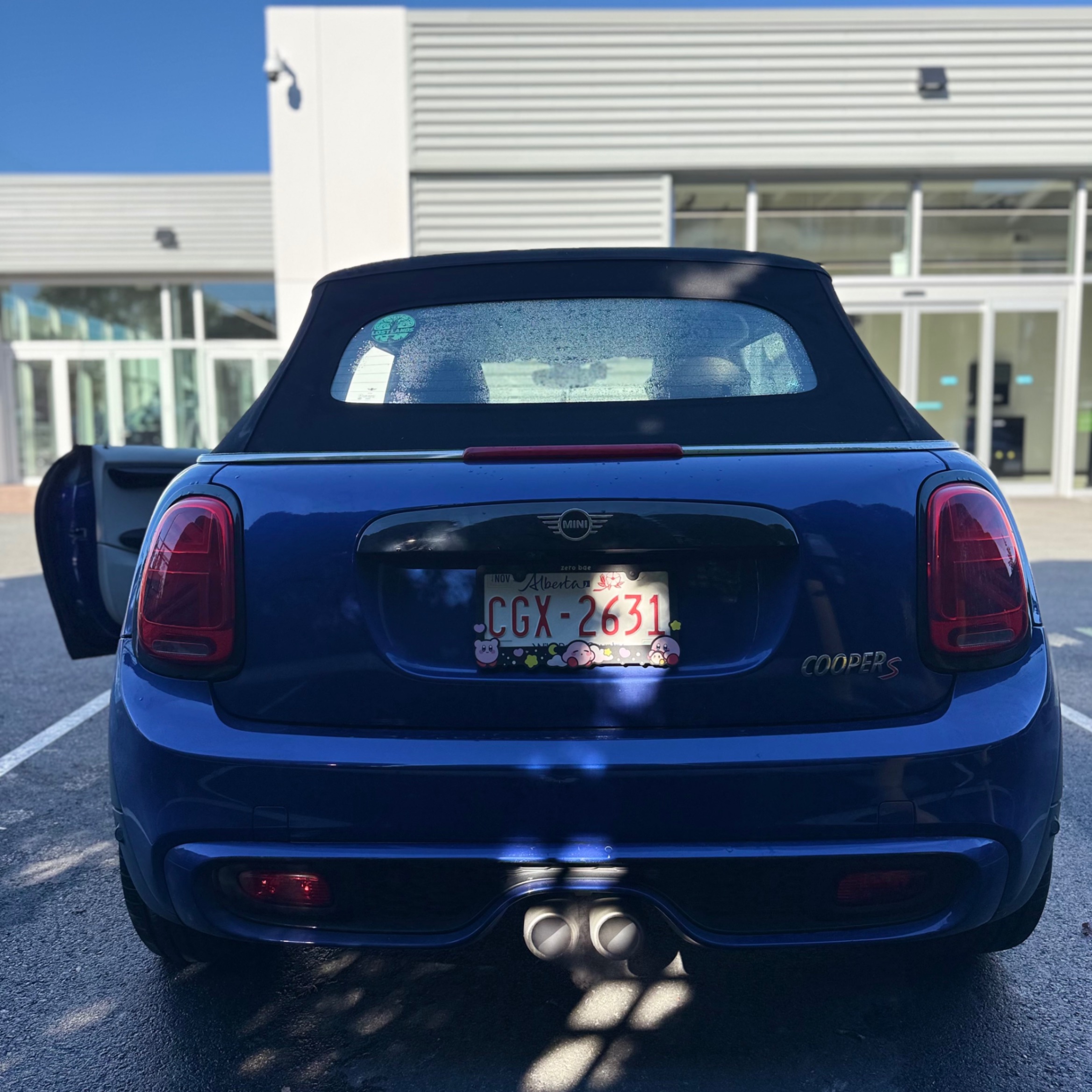 Photo 4 from auction – 2019 MINI CONVERTIBLE COOPER S with VIN WMWWG9C50K3E41646