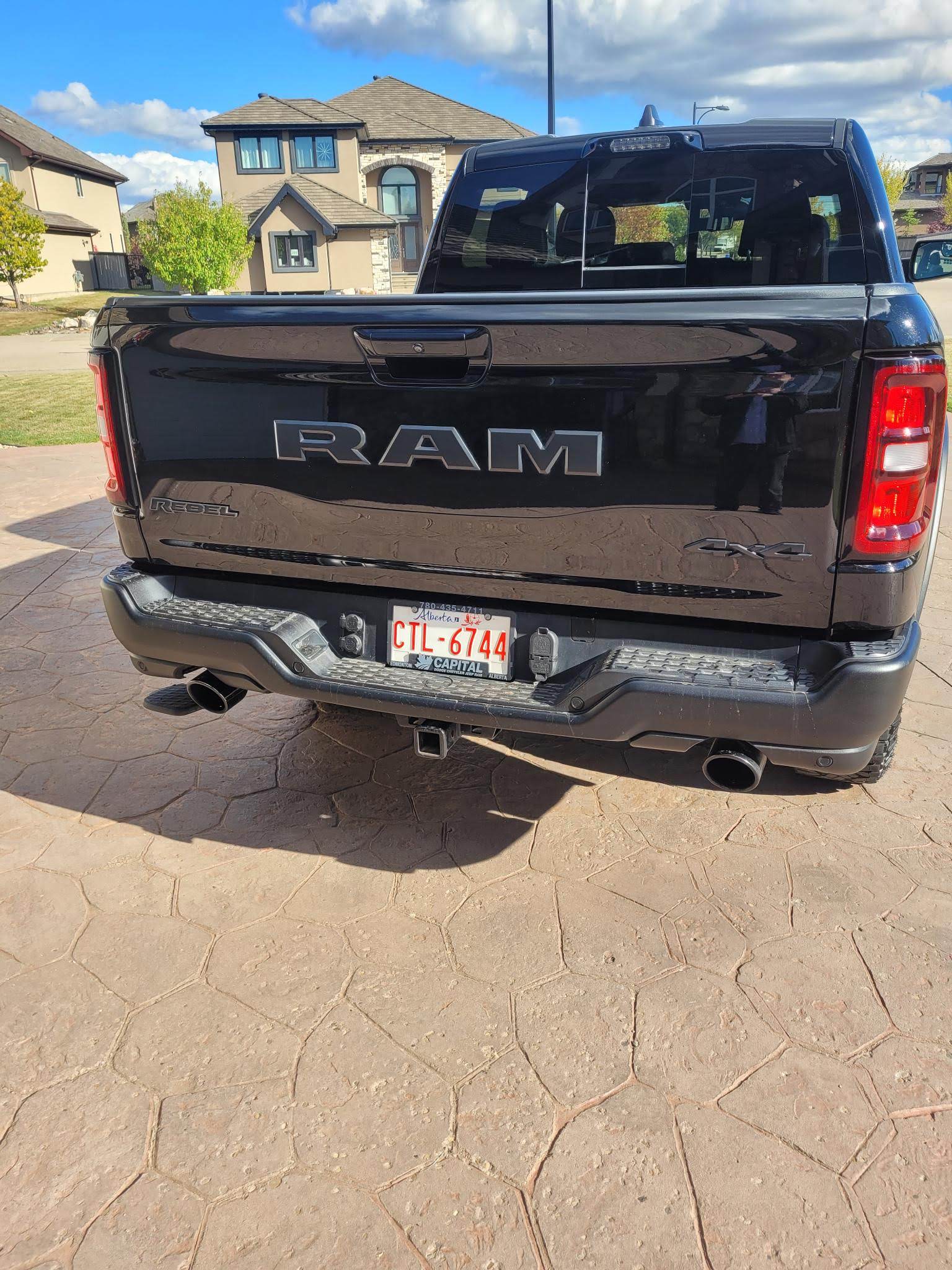 Photo 4 from auction – 2025 RAM 1500 REBEL with VIN 1C6SRFLP2SN595327