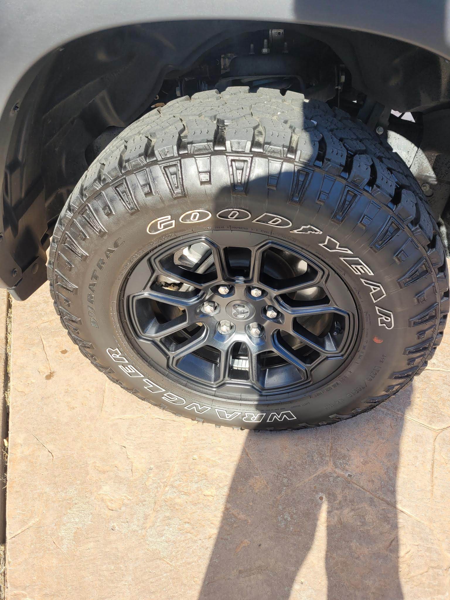 Photo 7 from auction – 2025 RAM 1500 REBEL with VIN 1C6SRFLP2SN595327
